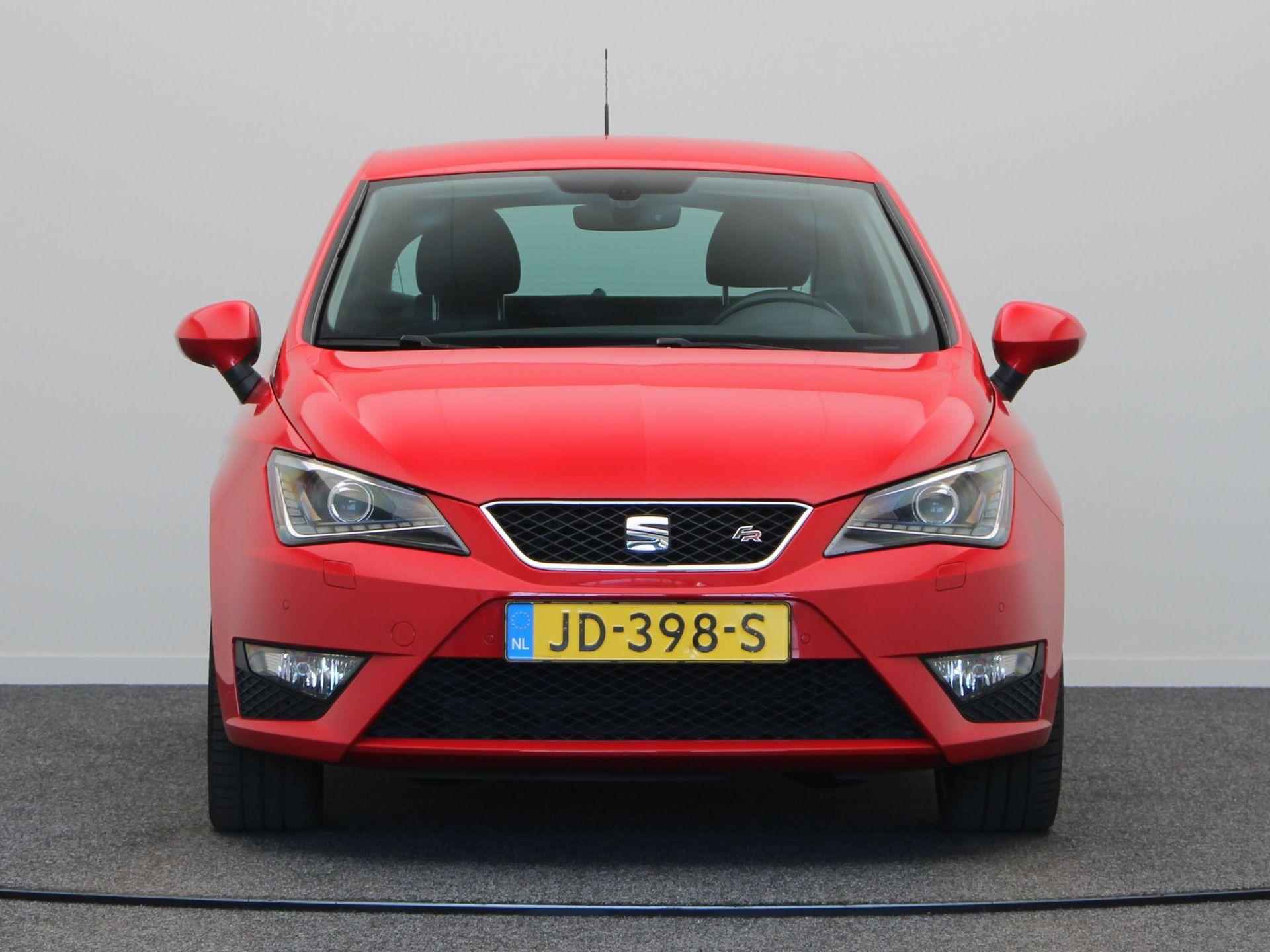 SEAT Ibiza 1.0 TSI FR Connect | Stoelverwarming | Afneembare Trekhaak | Automatische Airco | Parkeersensoren voor & achter | - 4/17