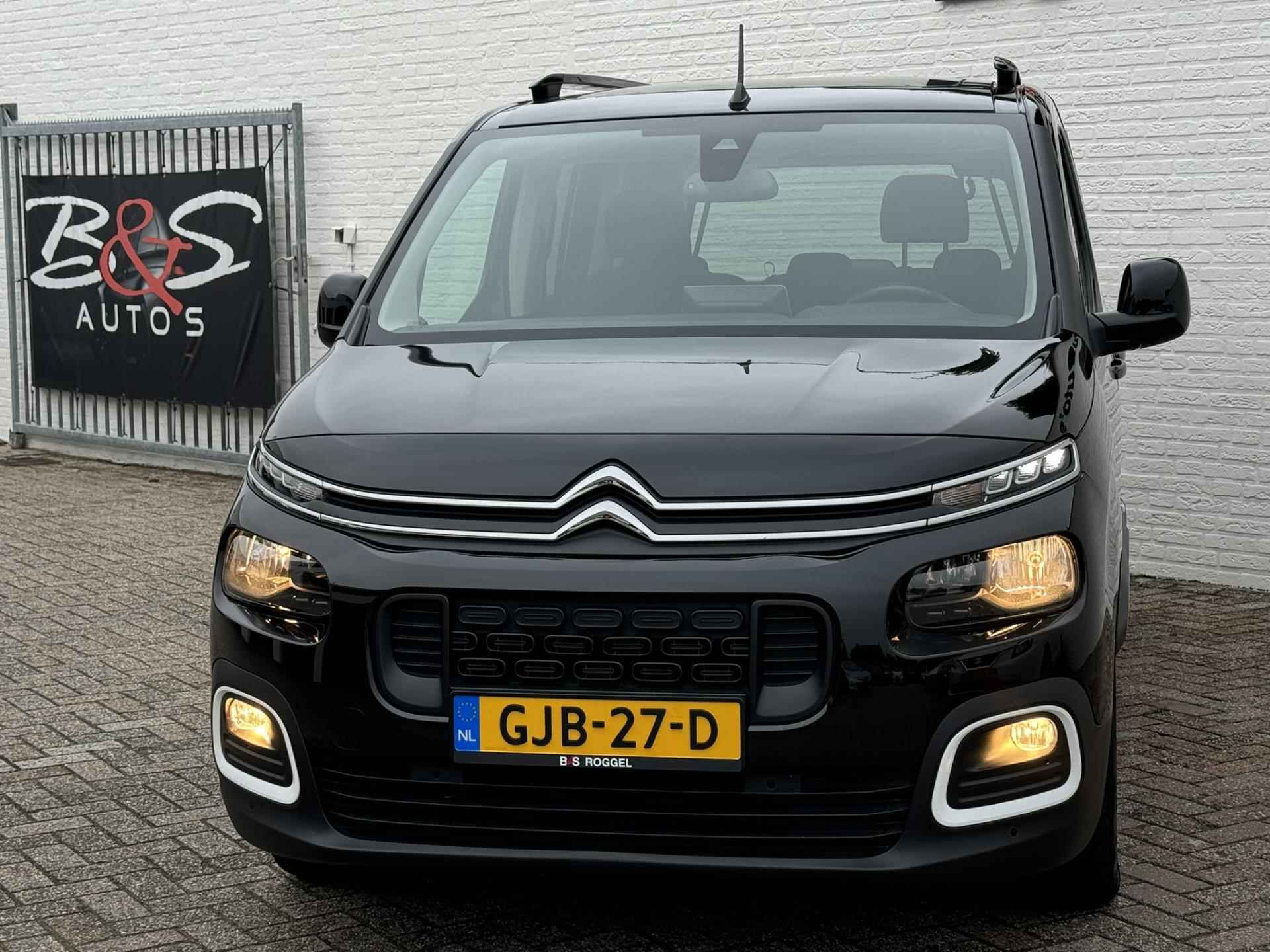 Citroen BERLINGO 1.2 PureTech Shine Navigatie Pdc voor en achter Cruise Panorama 4 Seizoenen banden - 37/55