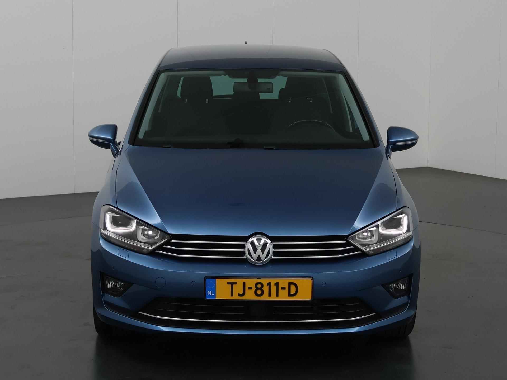 Volkswagen Golf Sportsvan 1.4 TSI Highline |Trekhaak | Navigatie | Bi Xenon | Parkeersensoren | Cruise Control Adaptief | Stoelverwarming | Climate Control | - 4/41