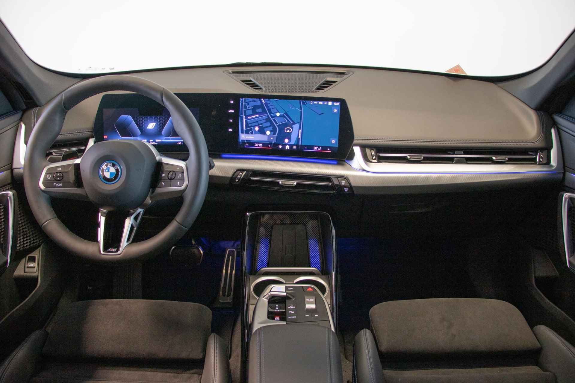 BMW iX1 eDrive20 67 kWh | M Sport - 4/29