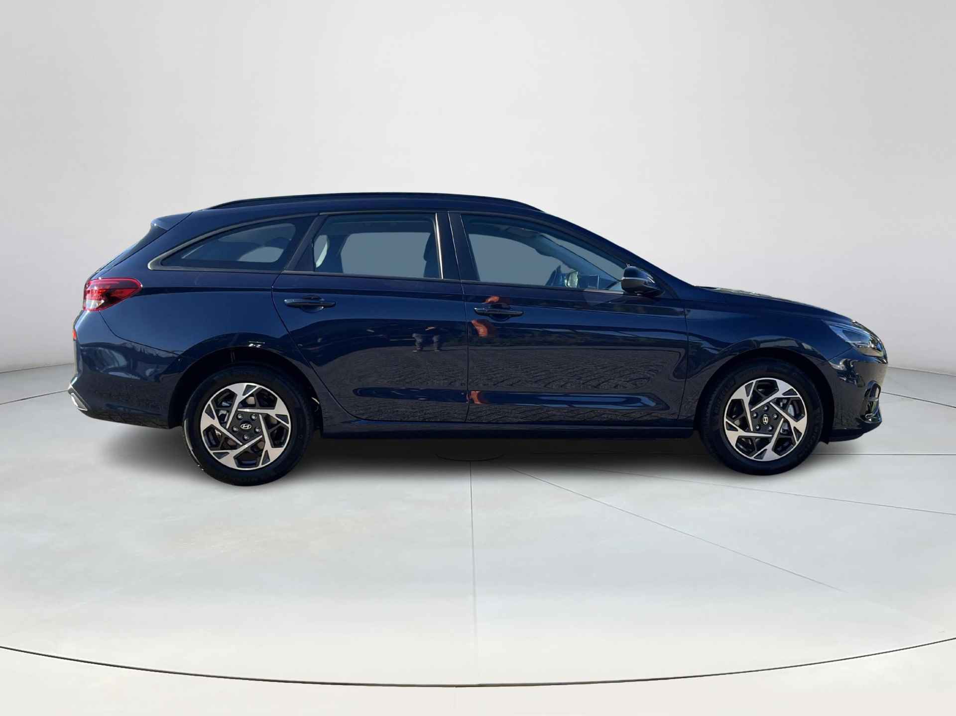 Hyundai i30 Wagon 1.0 T-GDi MHEV Comfort | Nieuwe facelift model! | All-in prijs! | Apple Carplay/Android Auto | Cruise control | DAB | - 7/33