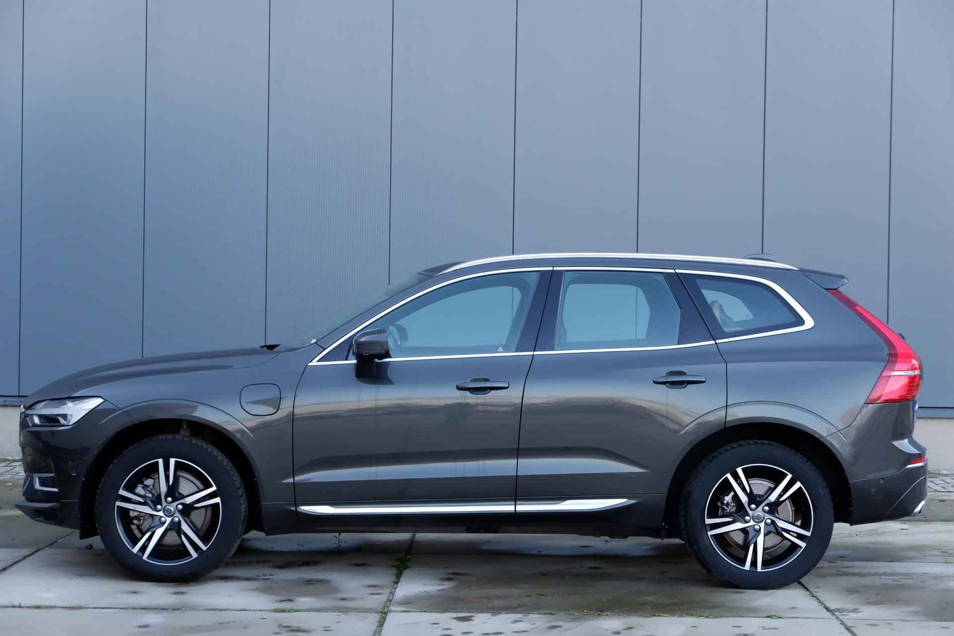 Volvo XC60 T8 Twin Engine AWD AUT8 390PK Inscription, Trekhaak semi elektrisch inklapbaar, Elektrisch inklapbare trekhaak, Stoelverwarming, Adaptieve Cruise Control met Pilot Assist, BLIS Dodehoekdetectie, 20" Lichtmetalen velgen - 9/24