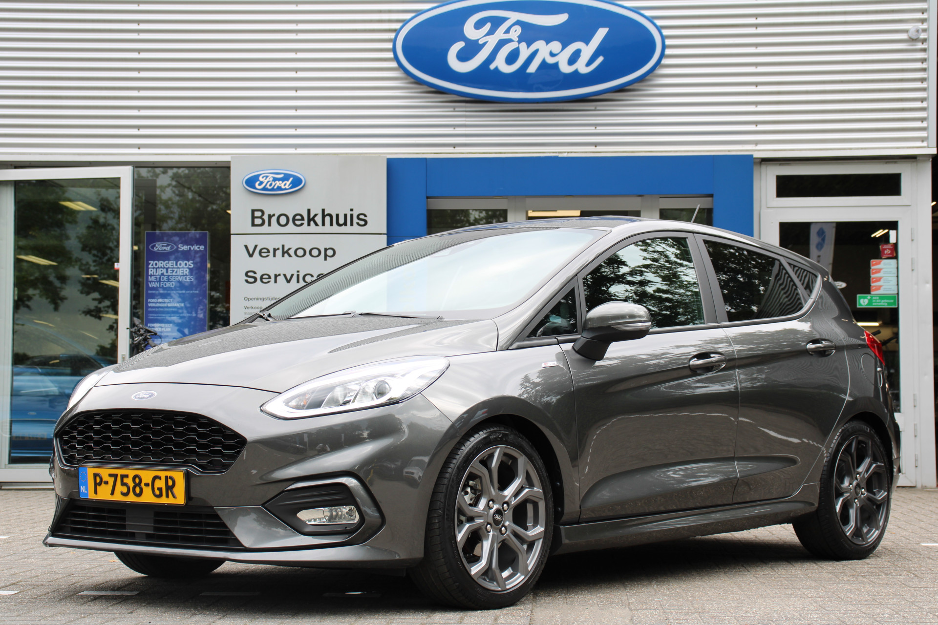 Ford Fiesta 1.0EB 125PK ST-LINE AUTOMAAT | DEALER OH! | NAVI | CLIMA | CRUISE | PARKEERSENSOREN | APPLE CARPLAY & ANDROID AUTO | 17" LMV | P