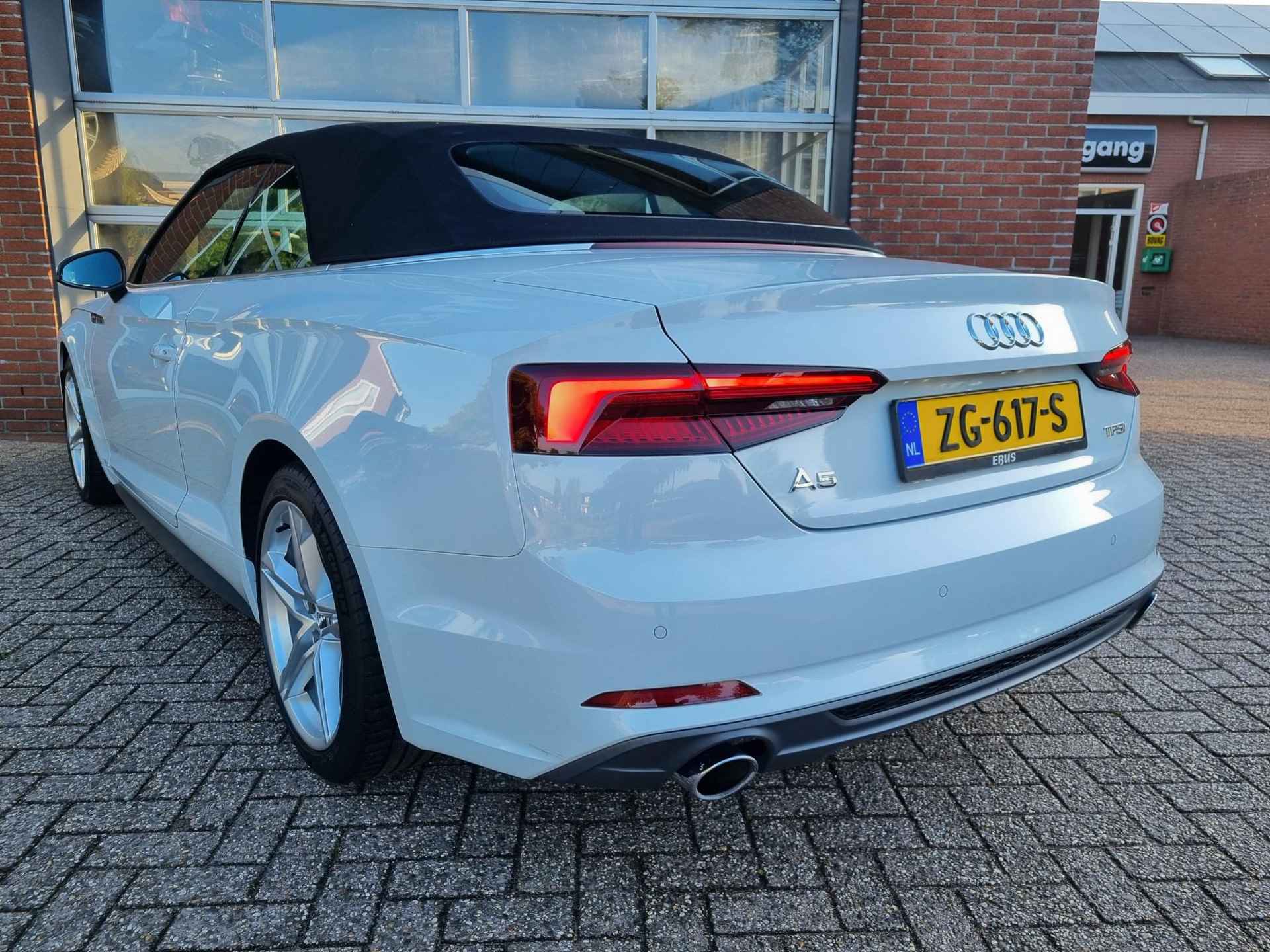 Audi A5 Cabriolet 2.0 TFSI MHEV Sport Pro Line S - 4/26