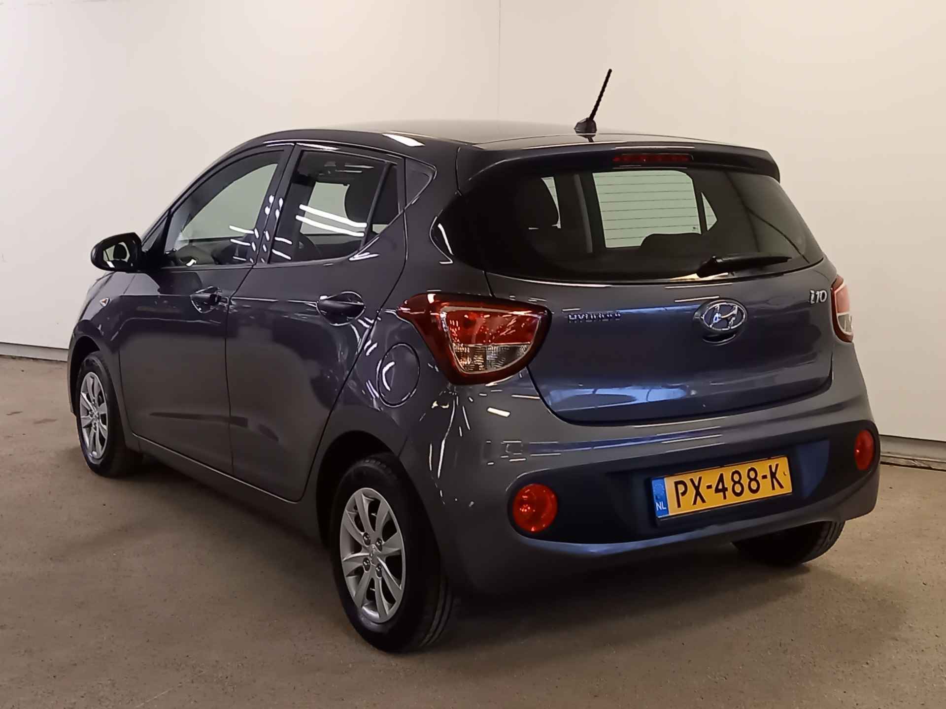 Hyundai i10 1.0i i-Motion Lage km stand, zuinige auto. - 5/28