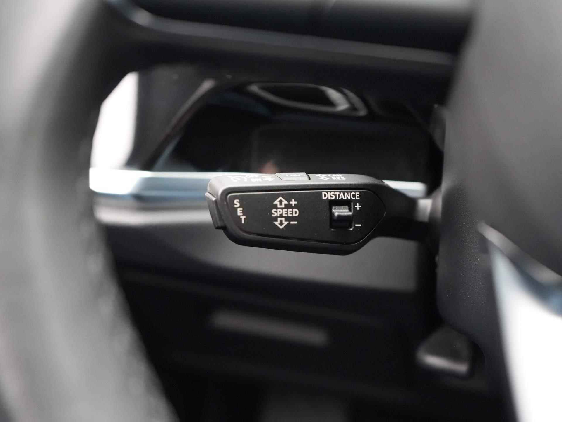 Audi Q3 45 TFSI e Advanced Edition Panoramadak | Virtual Cockpit | Navigatie - 17/49