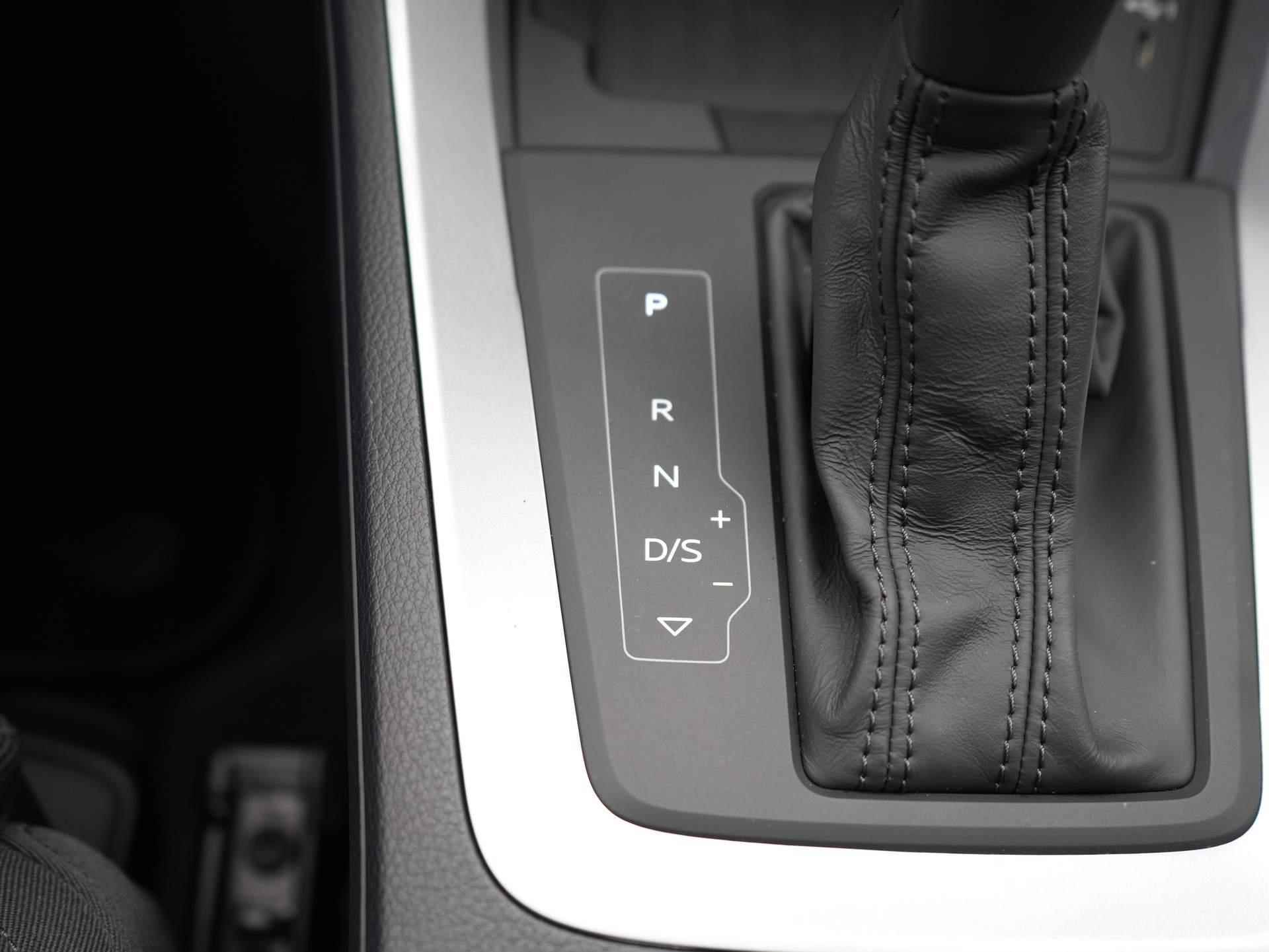 Audi Q3 45 TFSI e Advanced Edition Panoramadak | Virtual Cockpit | Navigatie - 26/49