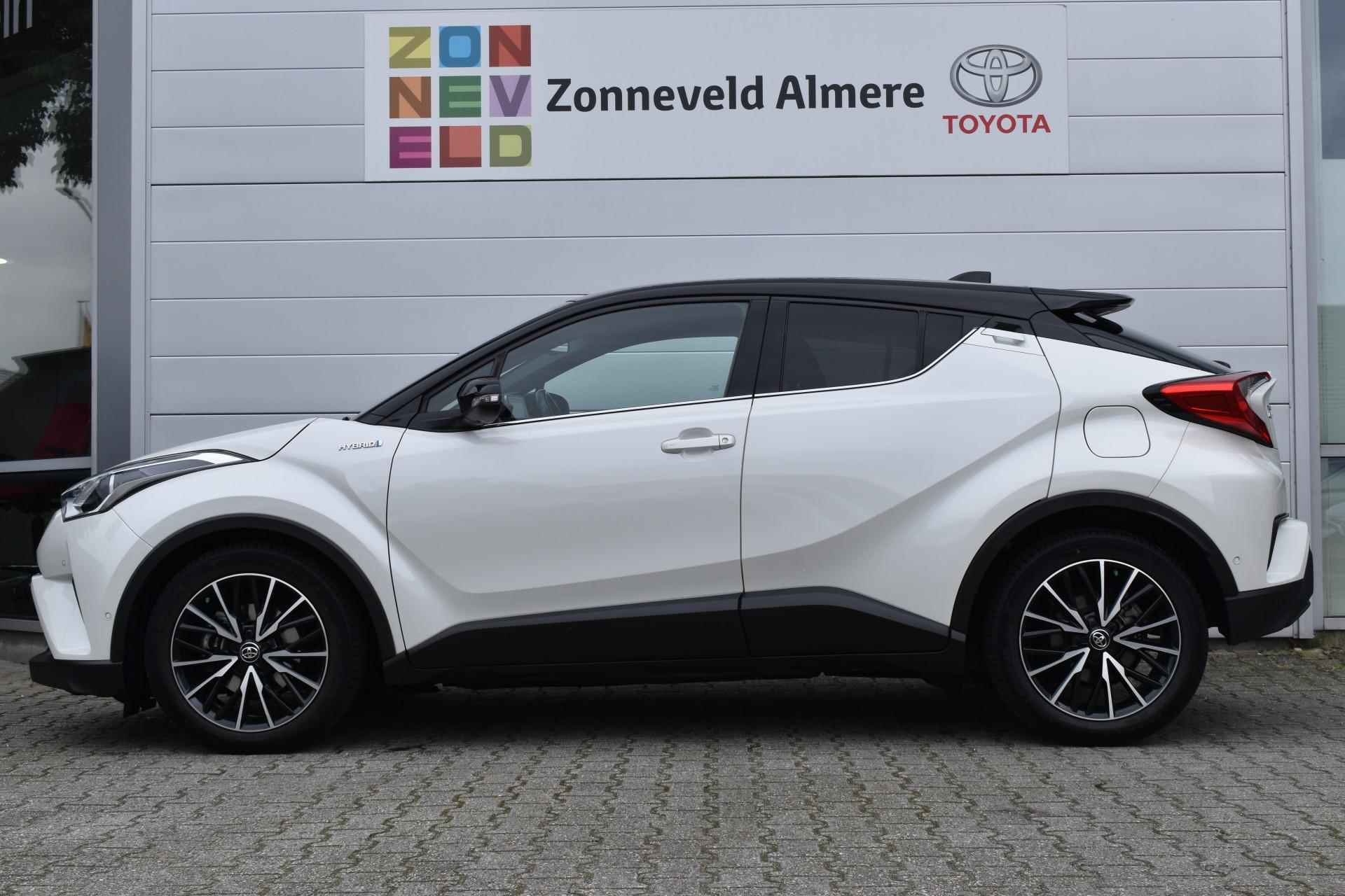 Toyota C-HR 1.8 Hybrid Style - 2/32