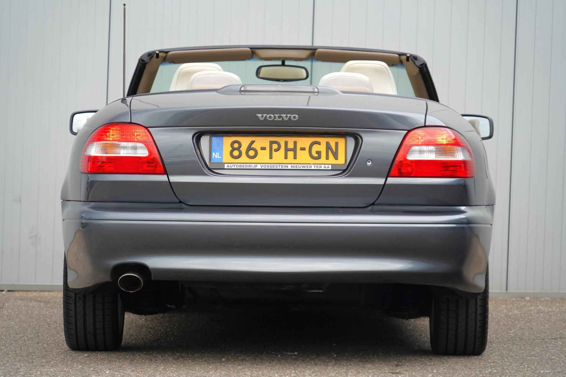 Volvo C70 Convertible 2.0 T Tourer / 1e Eigenaar / 77dkm NAP / Automaat / Leder / Cruise / Elek. Kap - 21/37