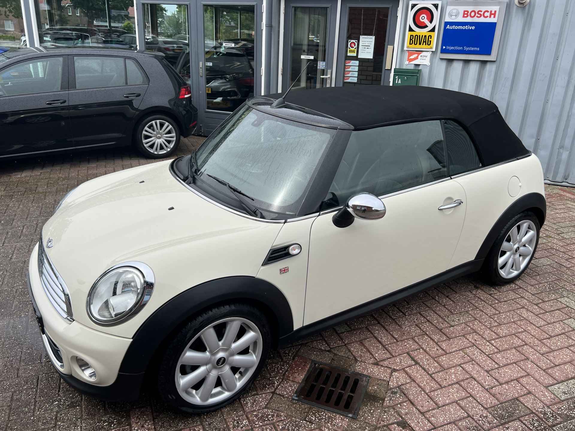 MINI Cabrio 1.6 One. | LEDERBEKLEDING |. - 15/26