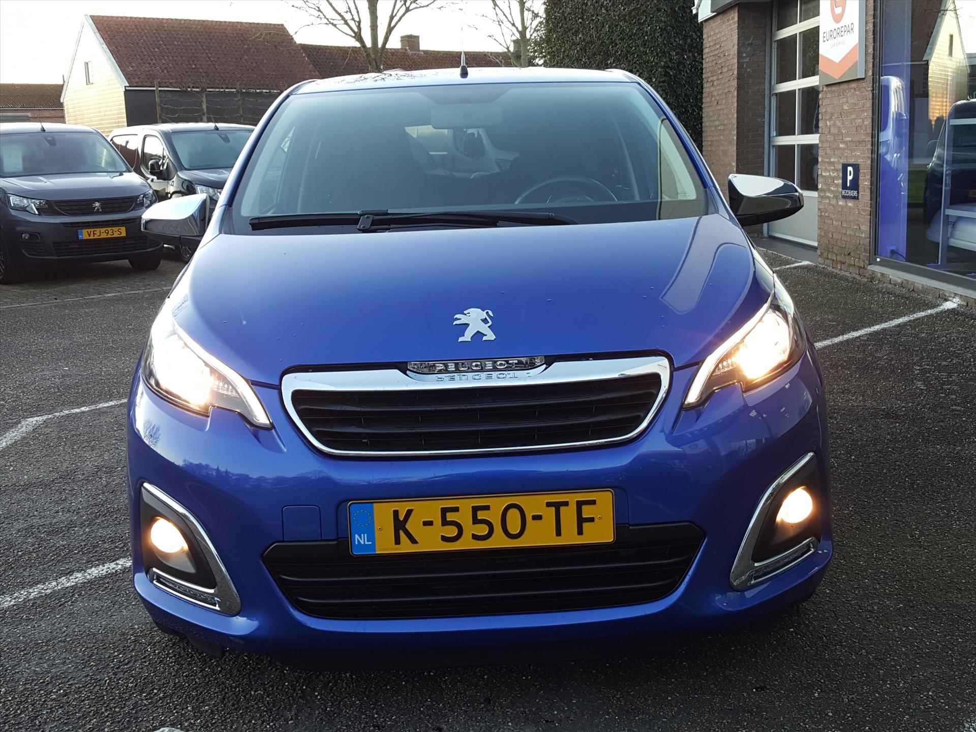 Peugeot 108 ALLURE 1.0 e-VTi-72pk 5D Navigatie via Apple&Android | Climate control | Achteruitrijcamera | LM-velgen | Bluetooth bellen & muziek | 1e eigenaar! - 8/48