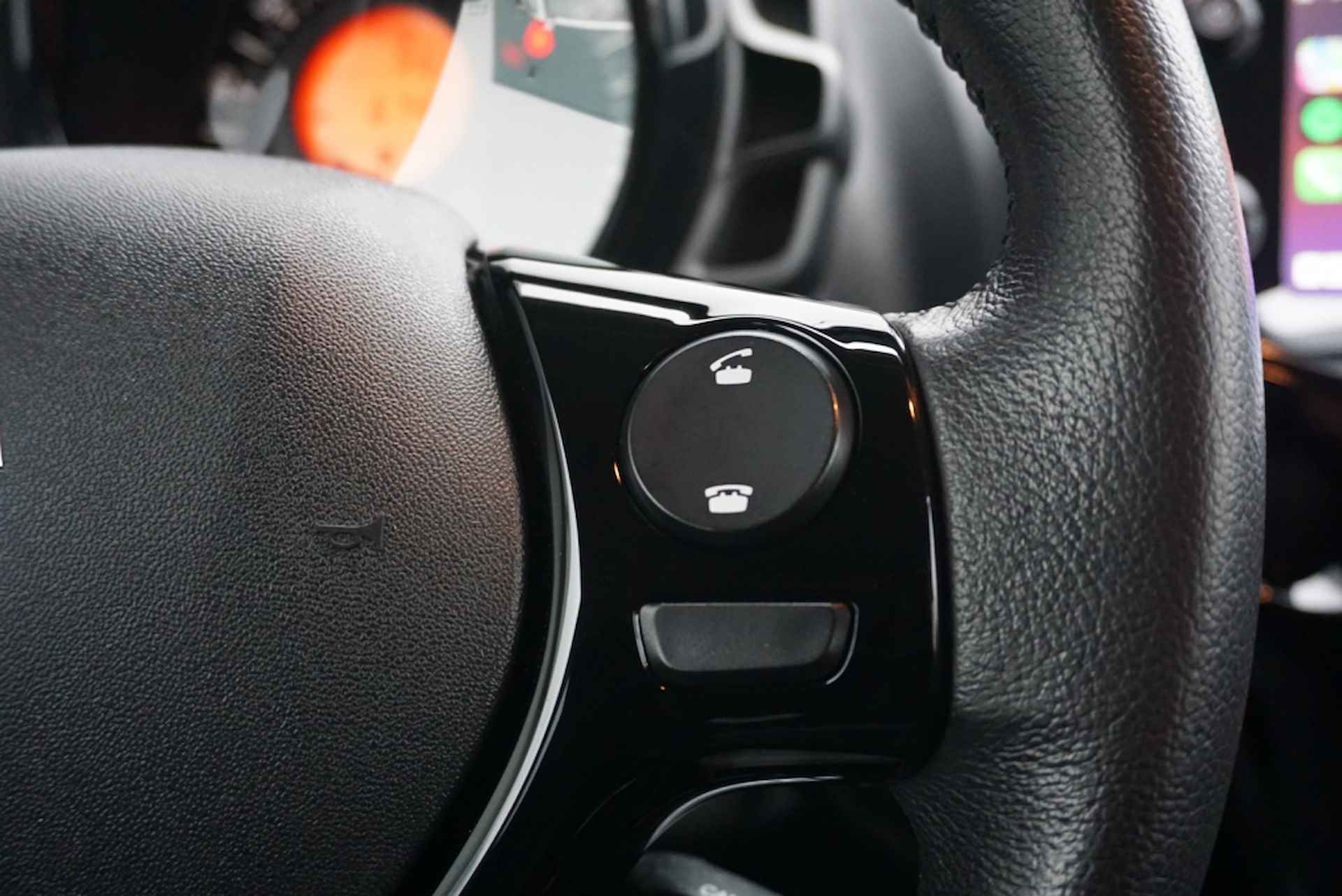 Peugeot 108 1.0 e-VTi Allure CarPlay | Clima | NAP | Camera - 15/26