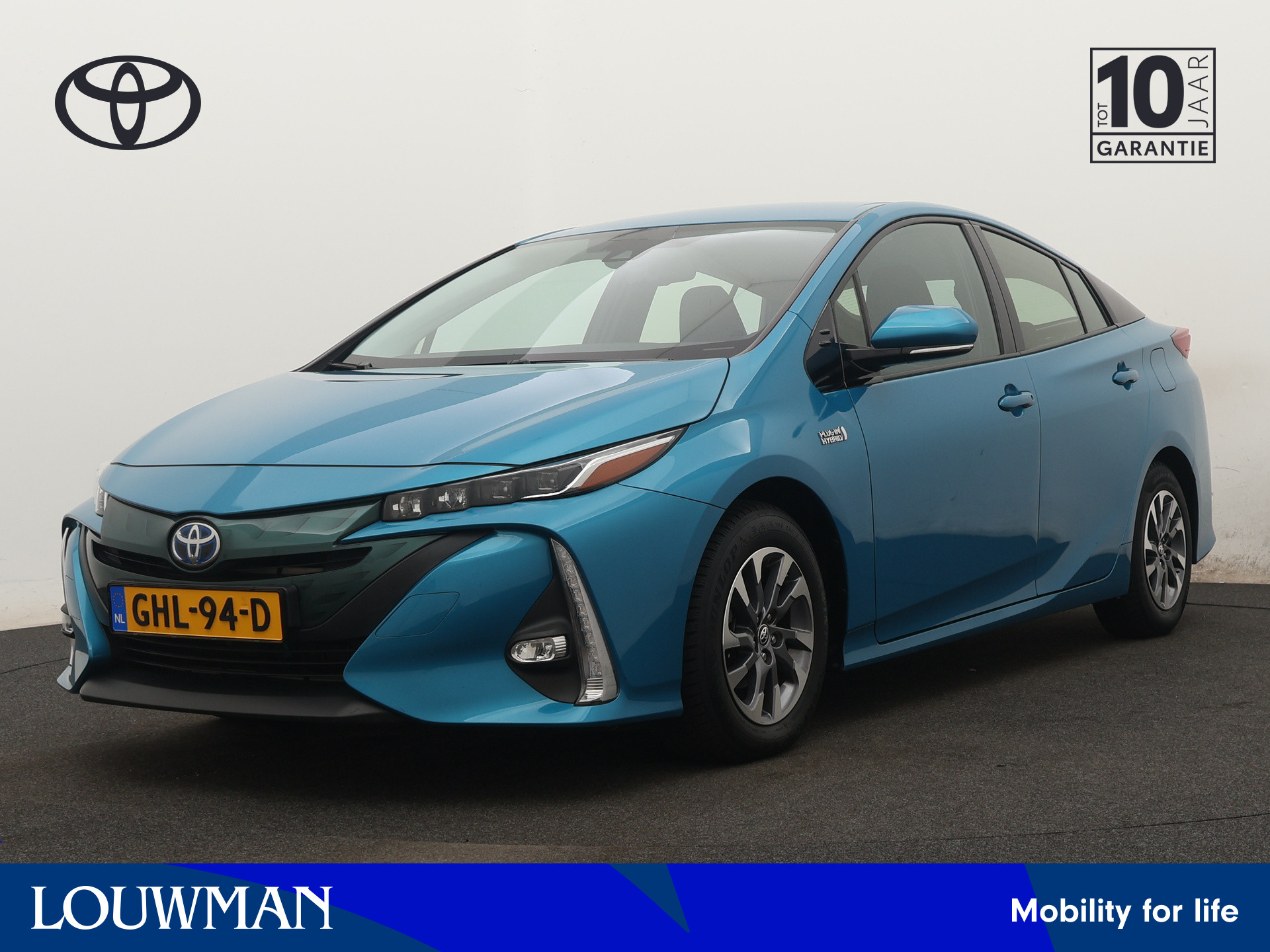 Toyota Prius 1.8 Plug-In Hybrid Dynamic Limited | Navigatie | Parkeercamera | Adaptive Cruise Control |*