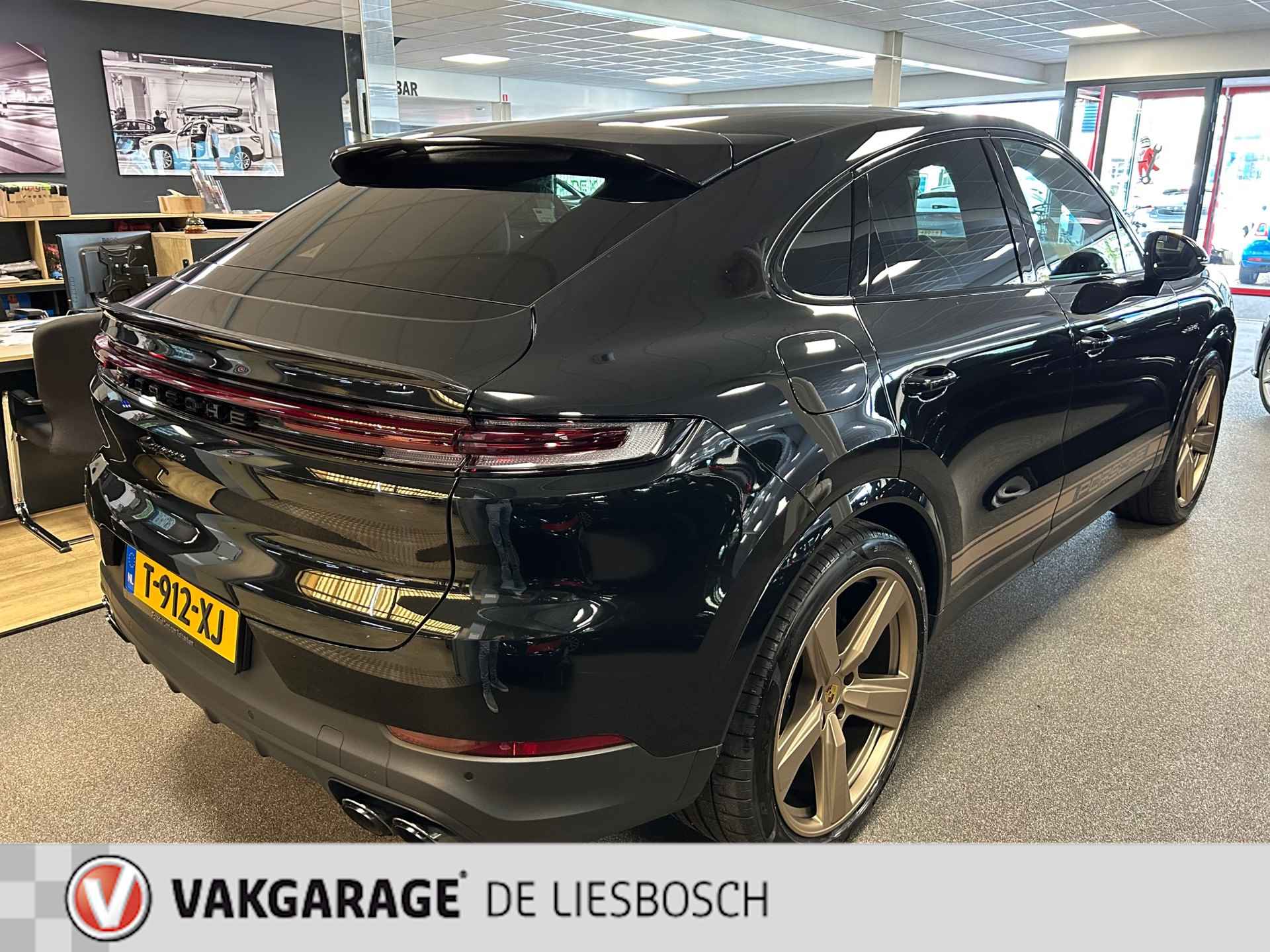 Porsche Cayenne Coupé 3.0 E-Hybrid Nieuw model / Leder / 3 beeldschermen / 22 inch / sportchrono - 13/40