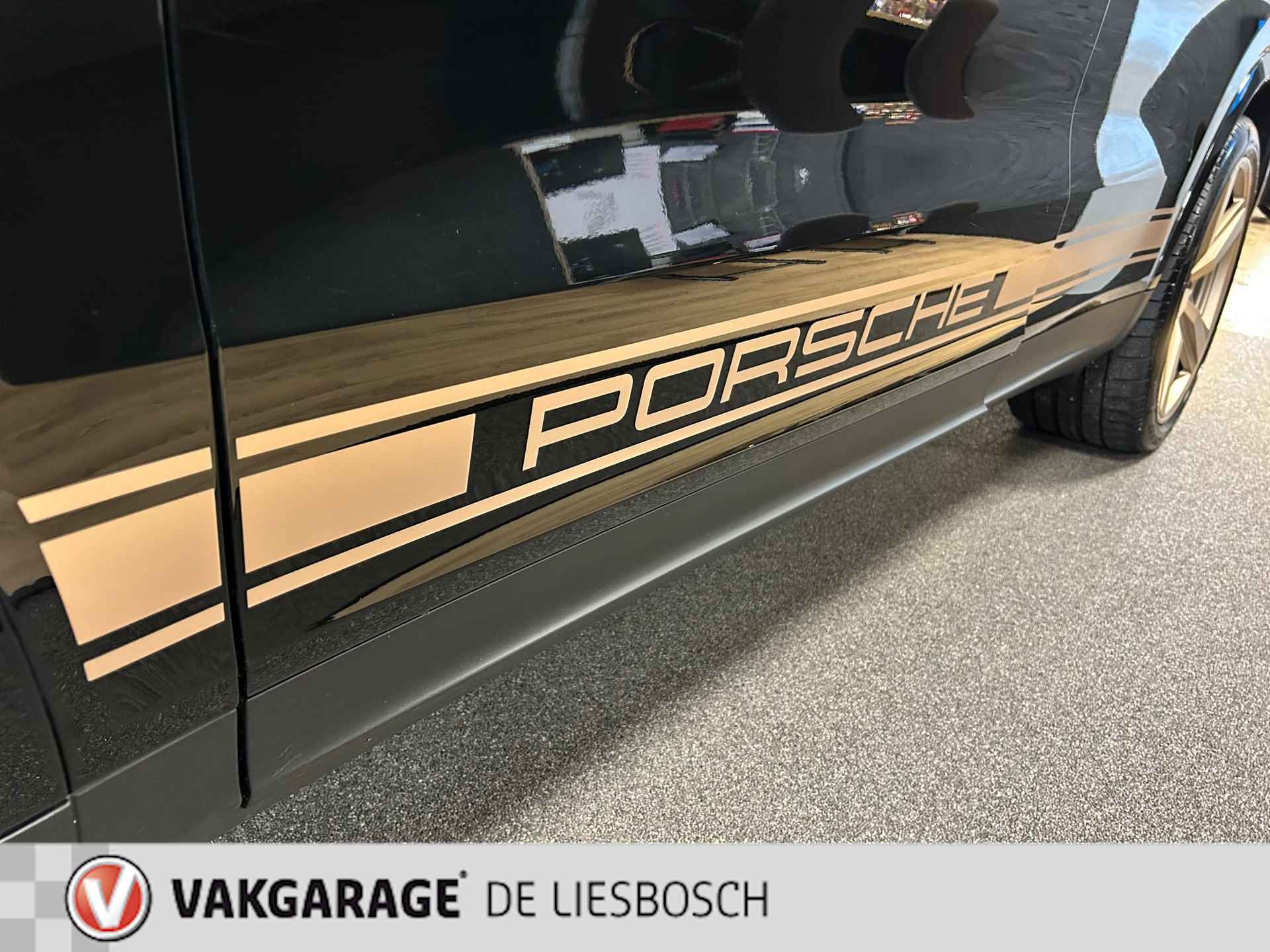 Porsche Cayenne Coupé 3.0 E-Hybrid Nieuw model / Leder / 3 beeldschermen / 22 inch / sportchrono - 15/40