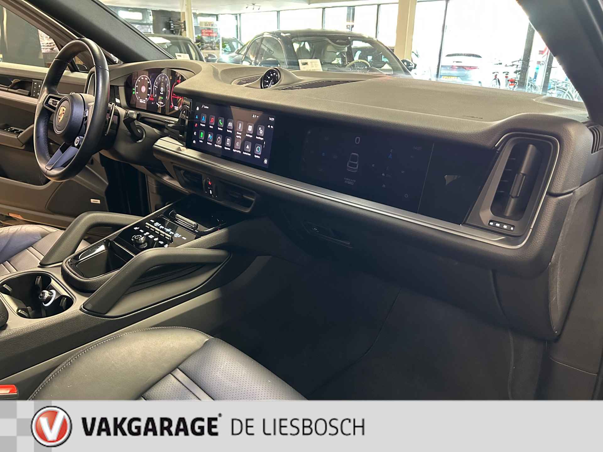 Porsche Cayenne Coupé 3.0 E-Hybrid Nieuw model / Leder / 3 beeldschermen / 22 inch / sportchrono - 28/40