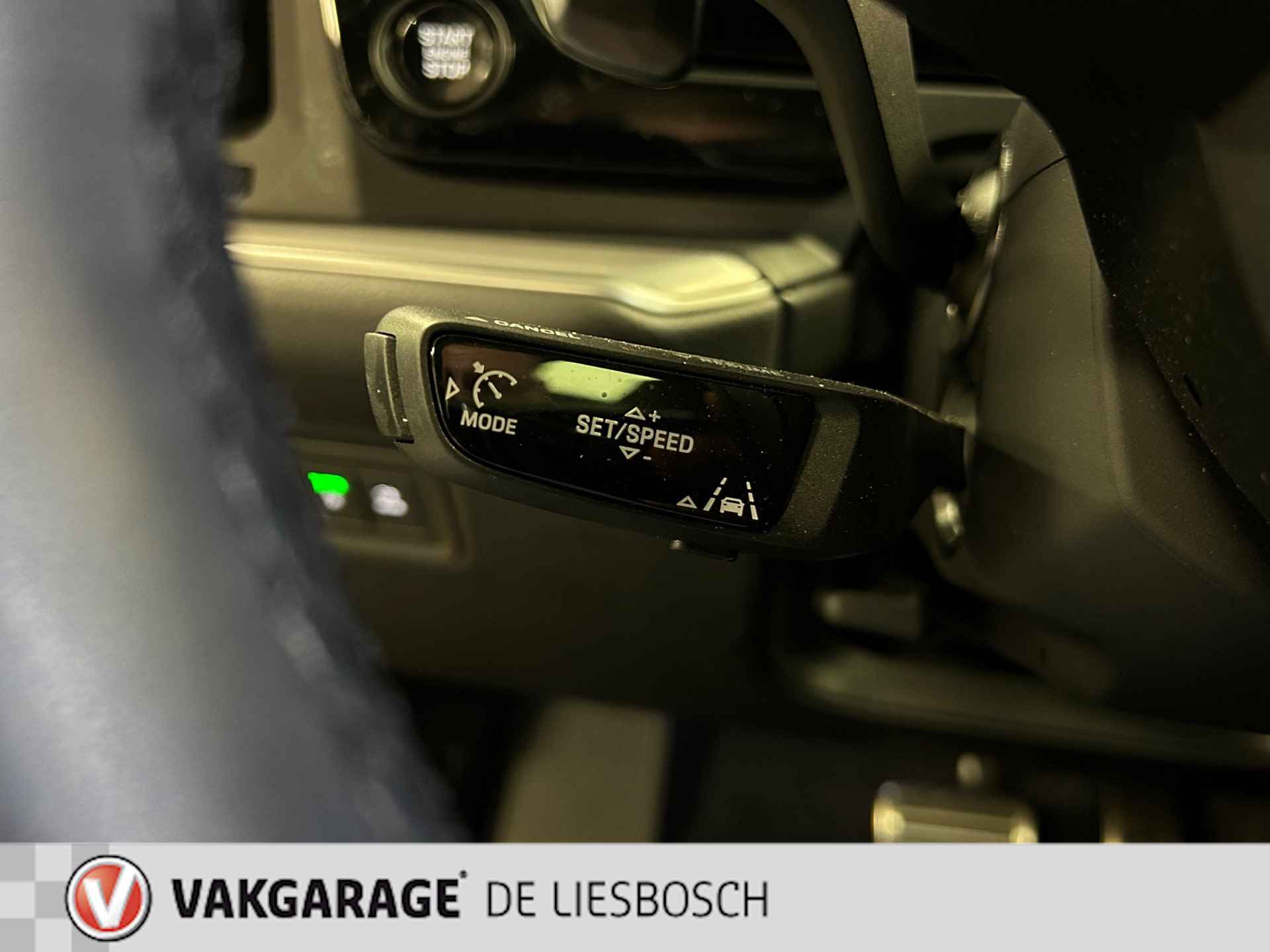 Porsche Cayenne Coupé 3.0 E-Hybrid Nieuw model / Leder / 3 beeldschermen / 22 inch / sportchrono - 36/40