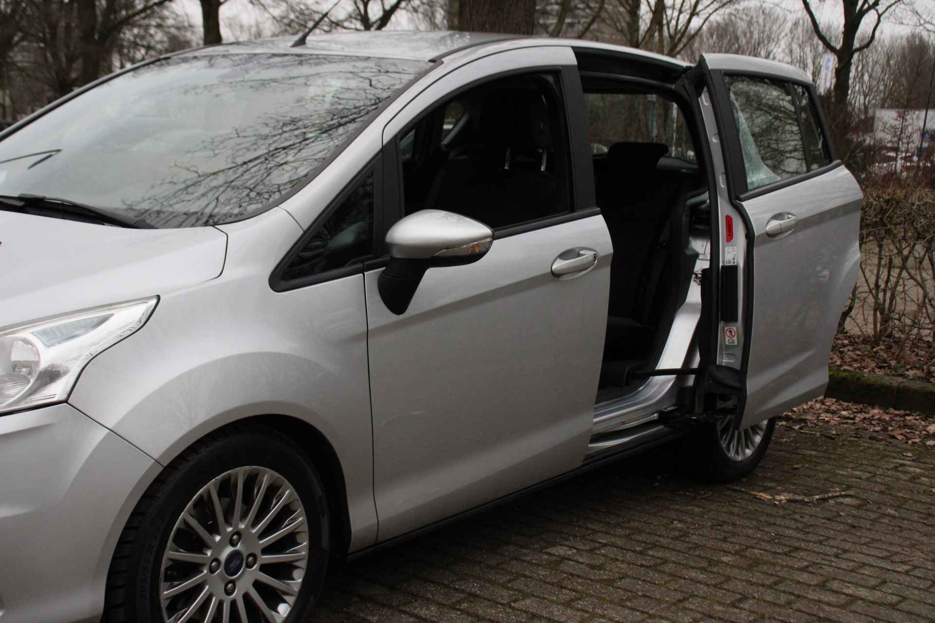 Ford B-MAX 1.0EB | NL-AUTO! | DEALER OH! | NAVI | CRUISE | PARKEERSENOREN | BLUETOOTH | TREKHAAK - 25/31