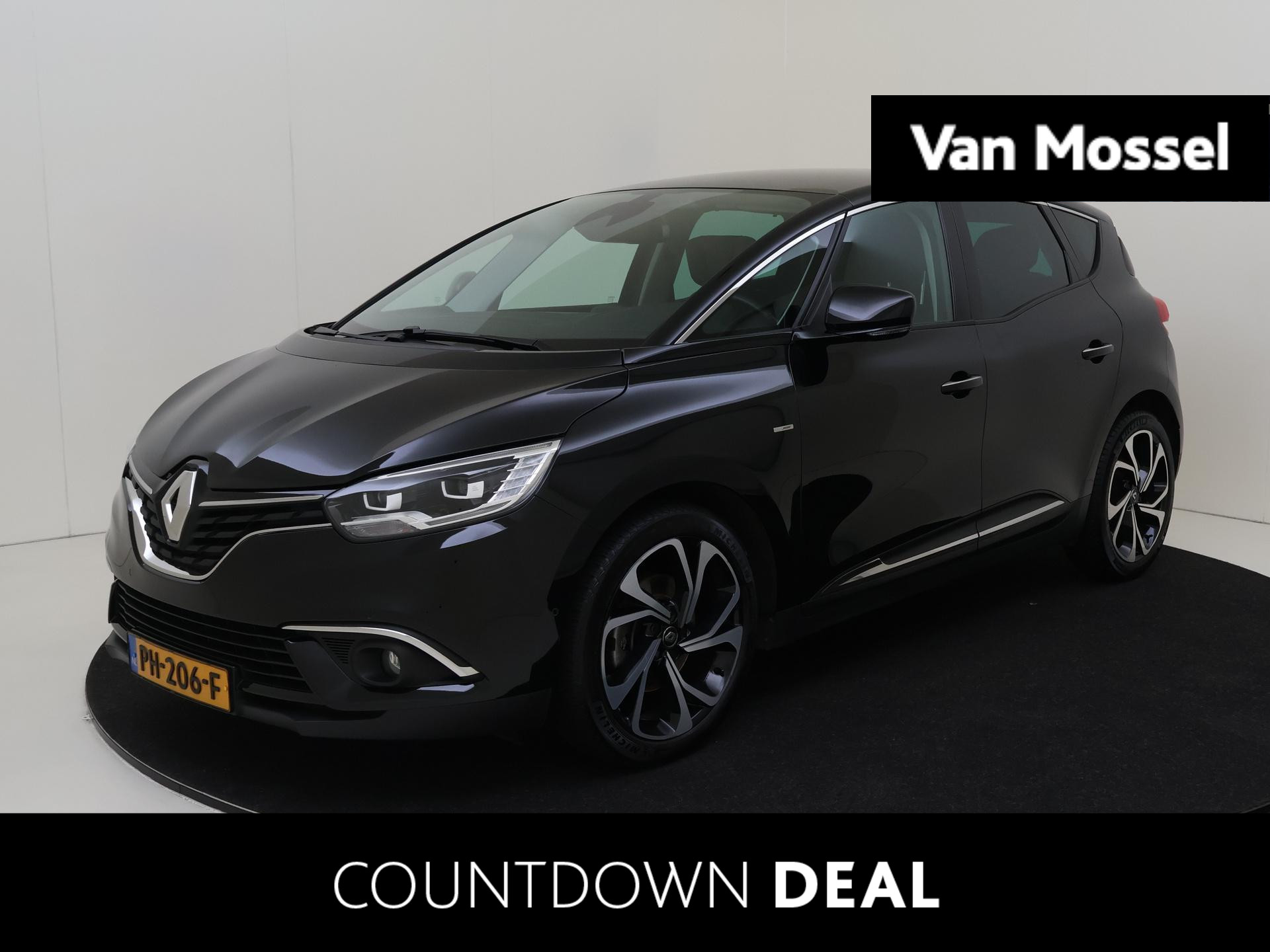 Renault Scénic 1.2 TCe130 Bose | Achteruitrijcamera | Navigatie | Message | LED Koplampen | Lichtmetalen velgen 20"