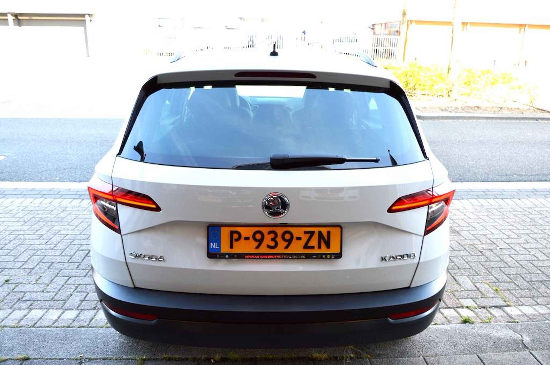 Skoda KAROQ 1.5 TSI ACT Style AUT CAM/LMV-18/LEER/NAVI/PANO - 15/68