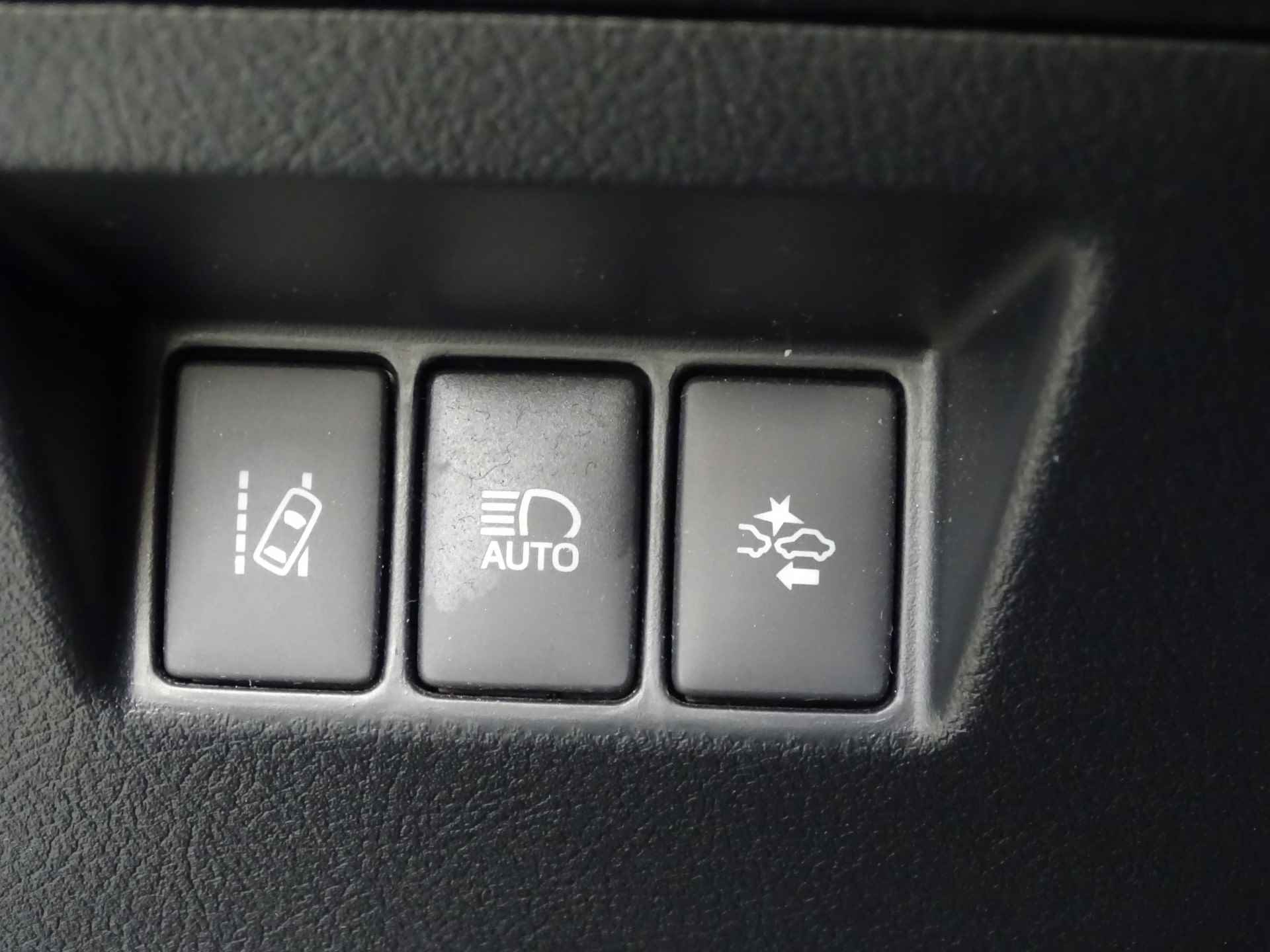 Toyota Yaris 1.5 Hybrid Comfort | Climate contol | Cruise control | Lichtmetalen velgen - 19/24