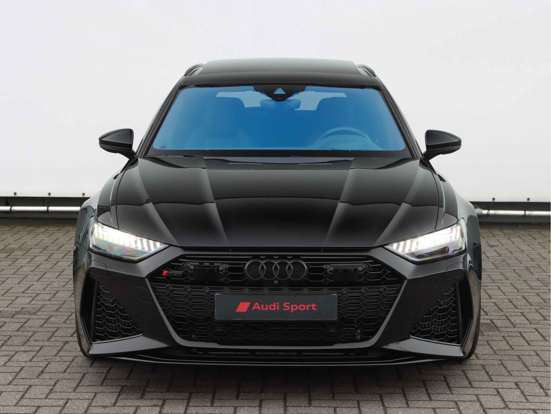 Audi RS6 Avant 4.0 TFSI quattro 600pk | 305km/u | Keramisch | B&O | Vierwielbesturing | Pano | Head-up | Servo | Trekhaak | 22" Velgen | Stoelventilatie | Stoelverwarming v+a - 5/55