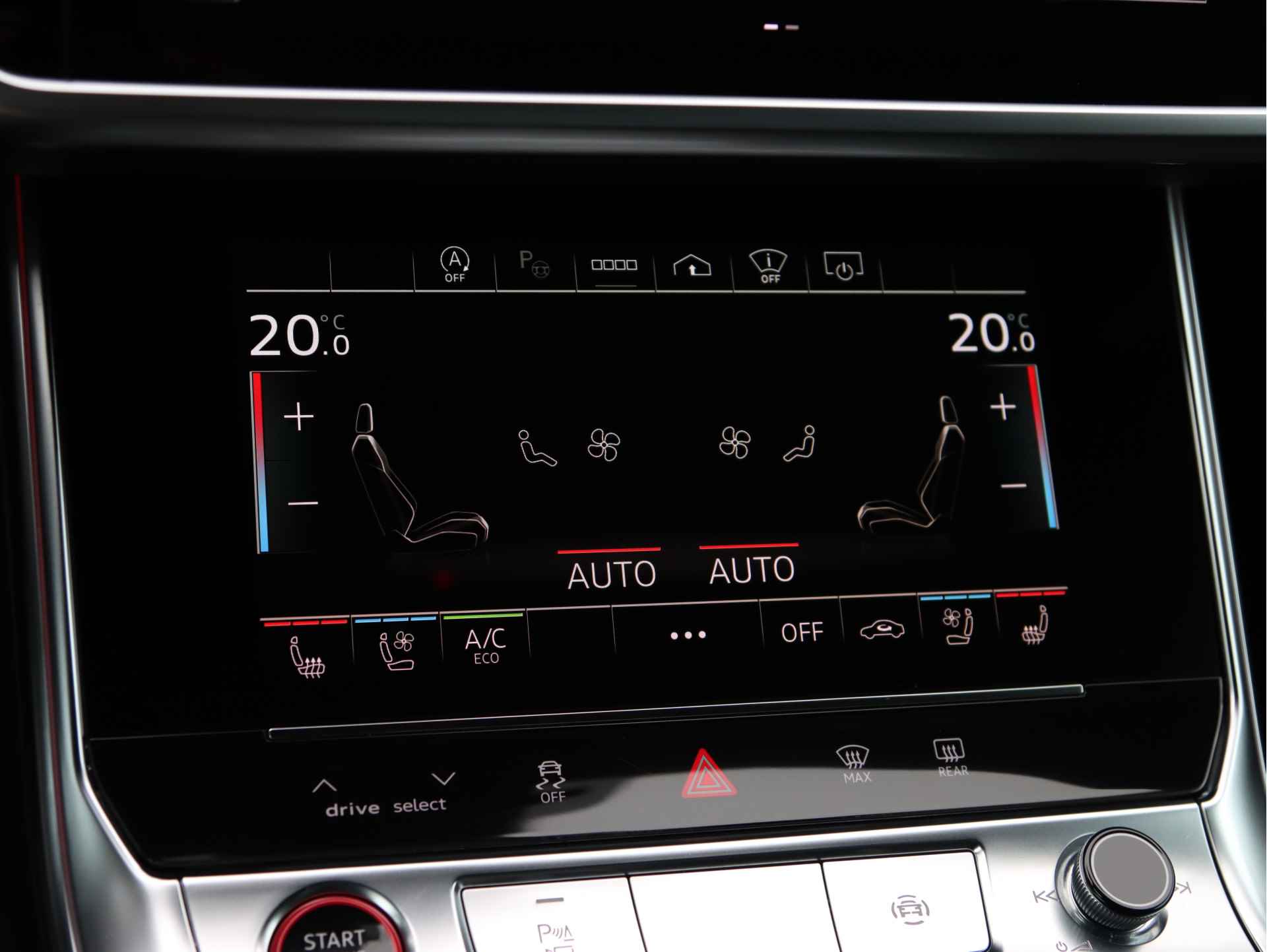 Audi RS6 Avant 4.0 TFSI quattro 600pk | 305km/u | Keramisch | B&O | Vierwielbesturing | Pano | Head-up | Servo | Trekhaak | 22" Velgen | Stoelventilatie | Stoelverwarming v+a - 12/55
