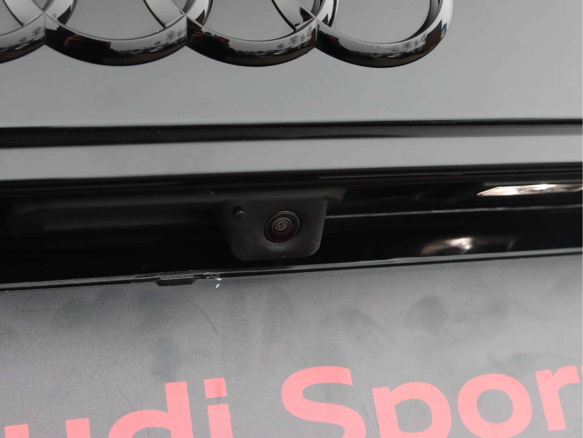 Audi RS6 Avant 4.0 TFSI quattro 600pk | 305km/u | Keramisch | B&O | Vierwielbesturing | Pano | Head-up | Servo | Trekhaak | 22" Velgen | Stoelventilatie | Stoelverwarming v+a - 23/55