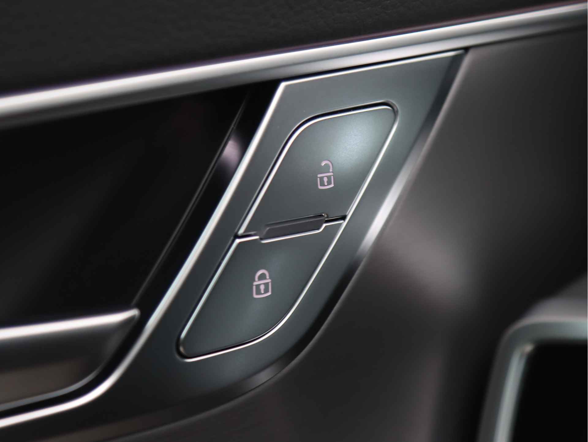 Audi RS6 Avant 4.0 TFSI quattro 600pk | 305km/u | Keramisch | B&O | Vierwielbesturing | Pano | Head-up | Servo | Trekhaak | 22" Velgen | Stoelventilatie | Stoelverwarming v+a - 43/55
