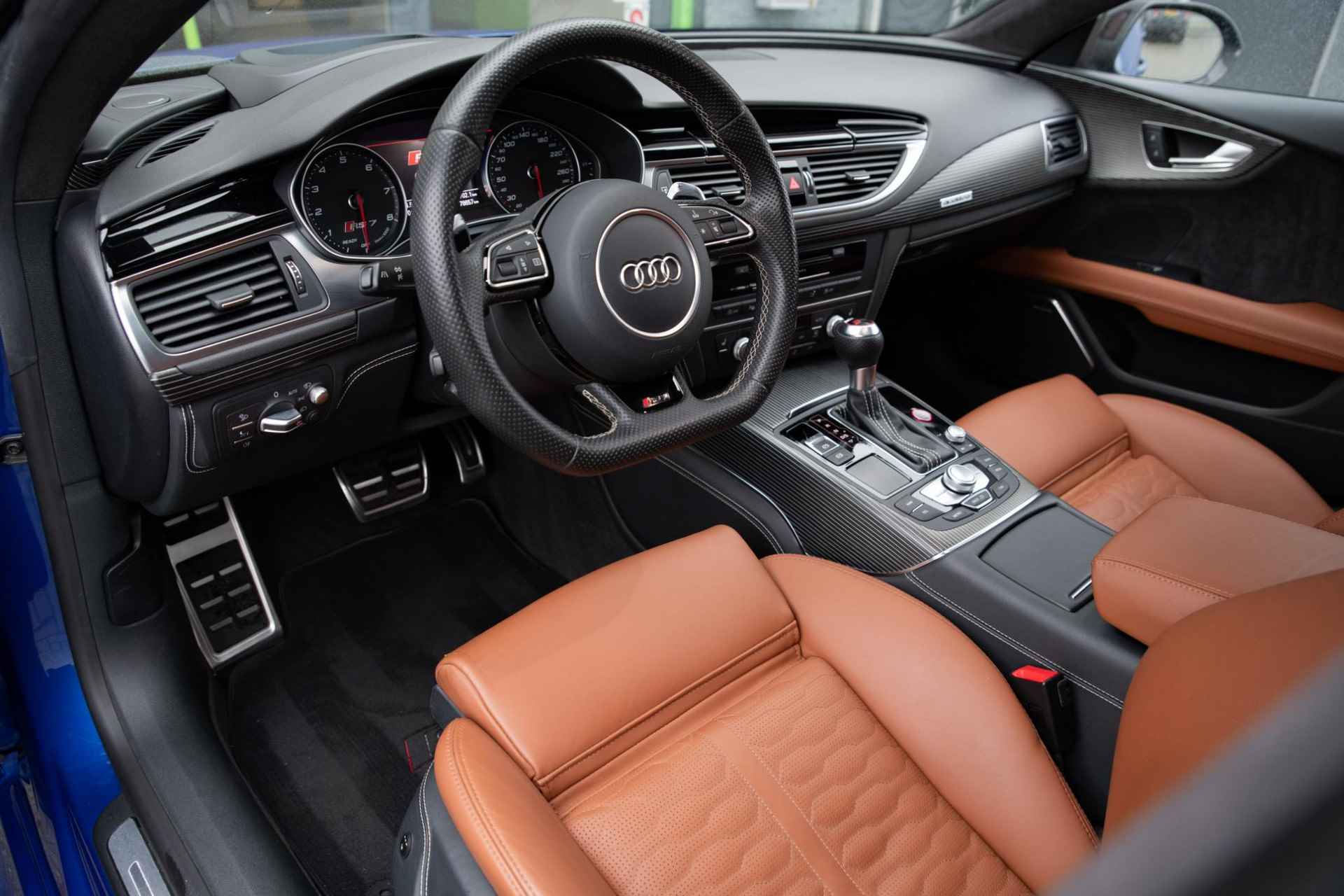 Audi RS7 Sportback 4.0 TFSI quattro Pro Line Plus / PANODAK / KERAMISCH / NIGHT VISION / - 11/73