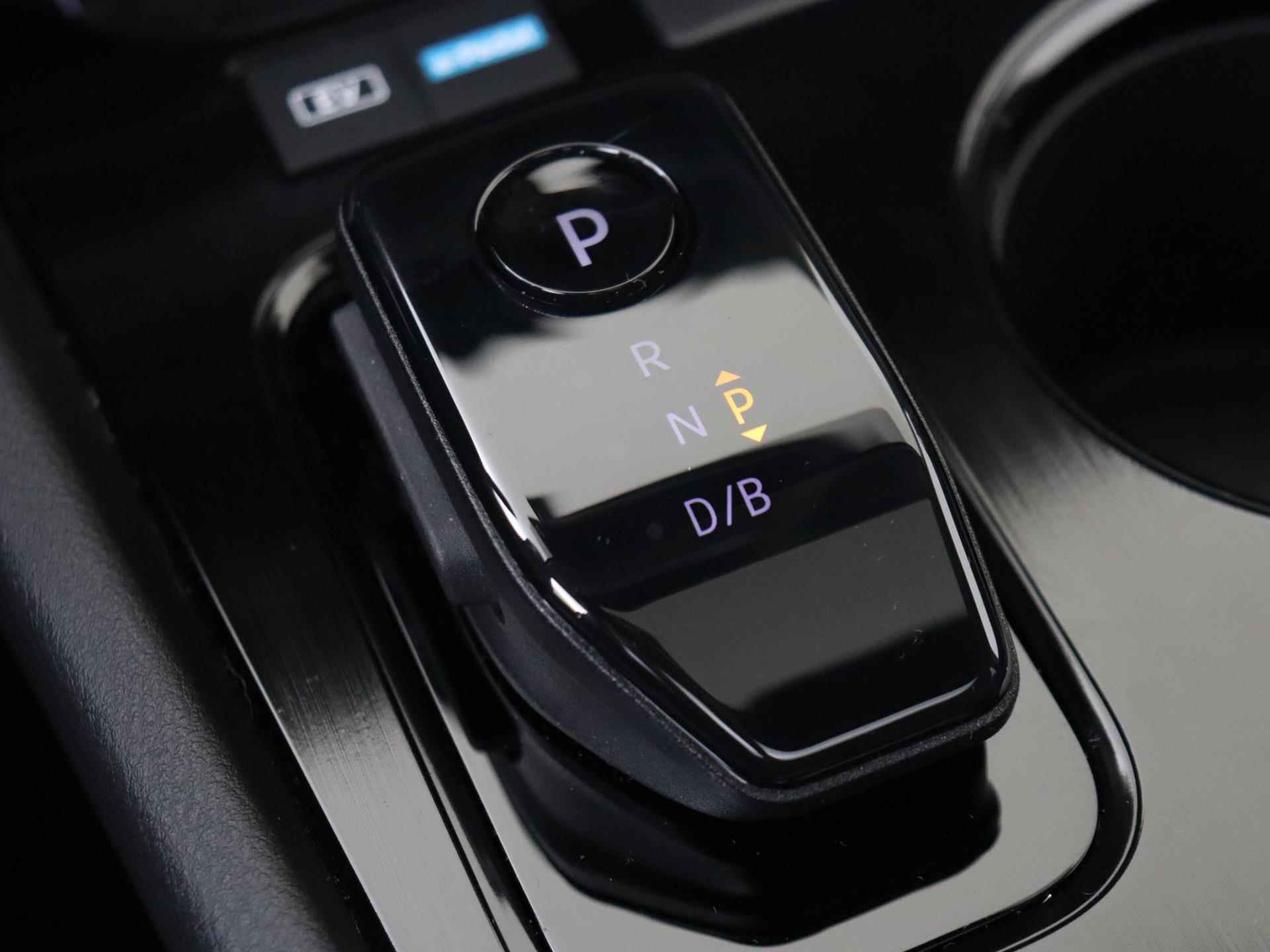 Nissan X-Trail 1.5 - 158PK e-Power N-Connecta Automaat | Navigatie | Apple Carplay/Android auto | Climate control | Cruise Control Adaptief | LED Lampen | Dodehoek detectie | 18 inch Velgen | Schuif-kantel dak | - 14/31