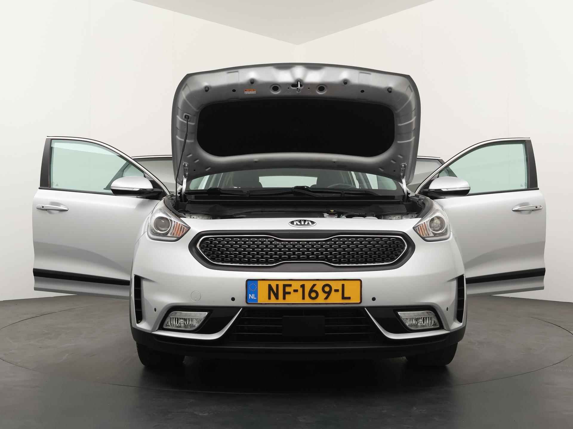 Kia Niro 1.6 GDi Hybrid ExecutiveLine - 27/33