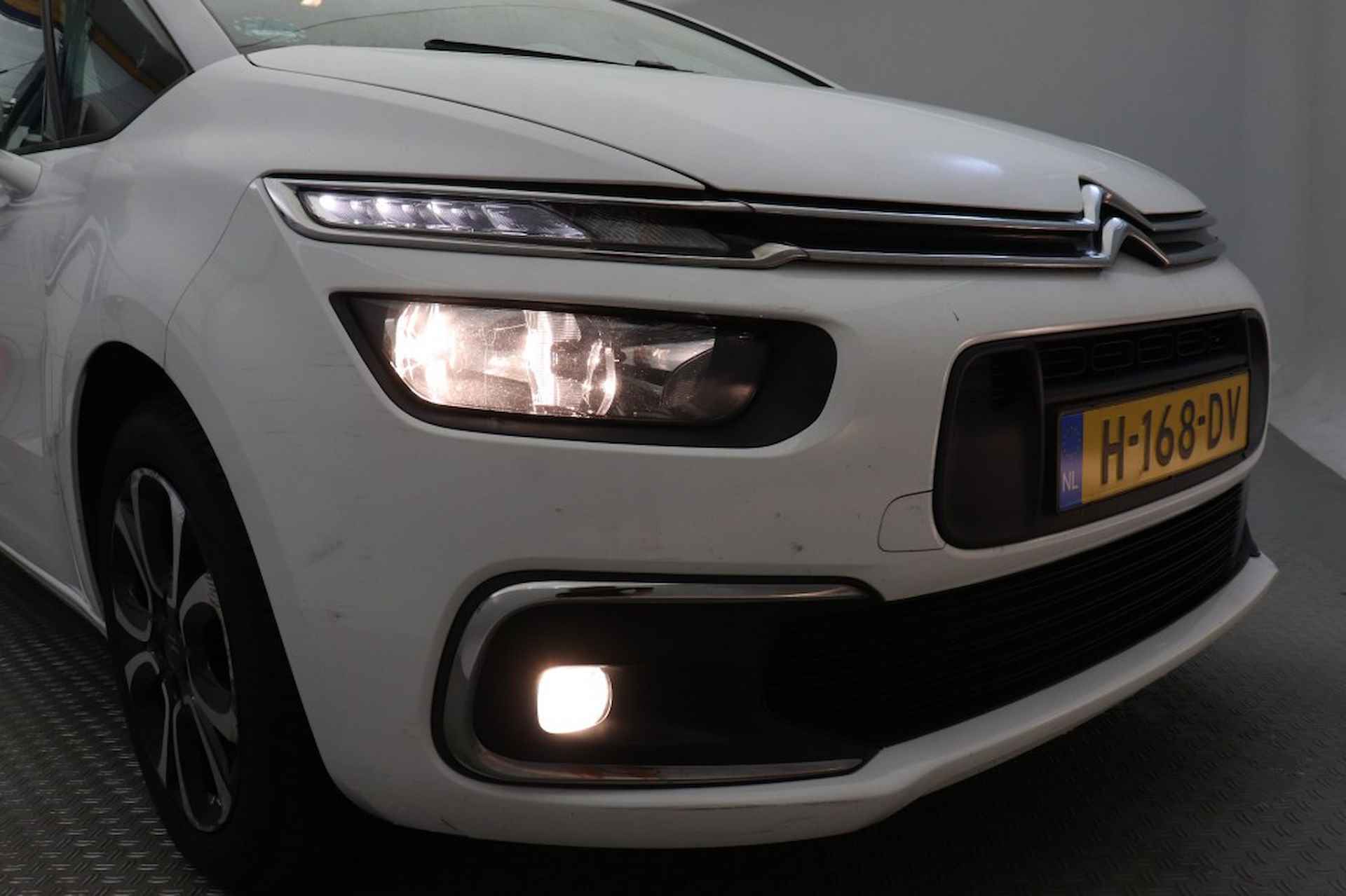 CITROEN C4 Grand Spacetourer 1.2T PureTech Business 7 Persoons - Carplay, Navi - 26/29