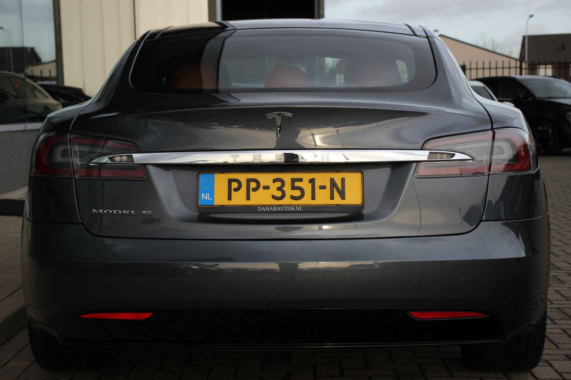 Tesla Model S 90D Base €38653 Incl BTW 422PK | Panoramdak | Luchtvering | Autopilot - 8/29
