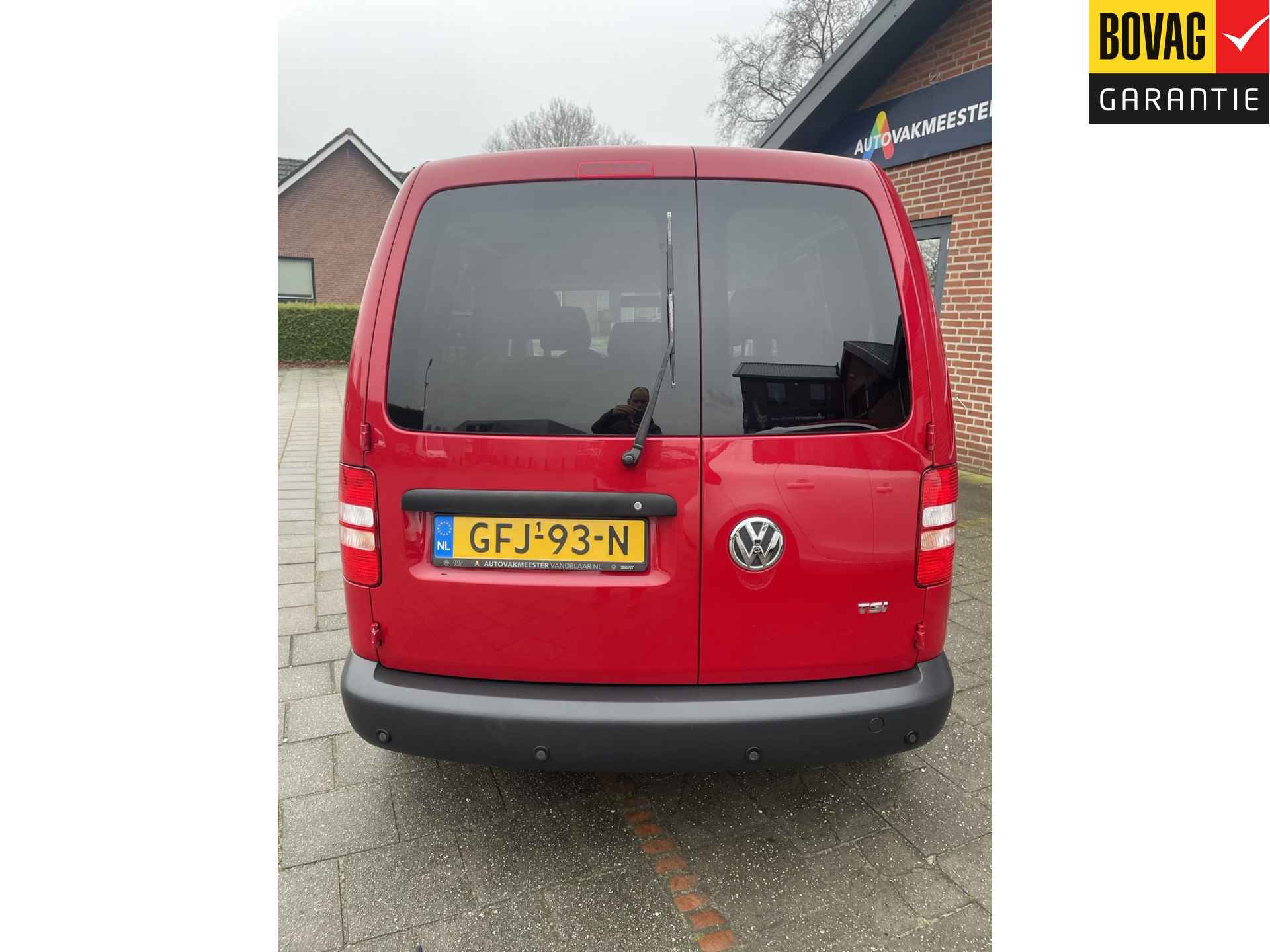 Volkswagen Caddy Combi 1.2 TSI Easyline 63kw life 5 pers. ( Deurtjes achter, Airco, cruise control, Parkeersensoren) RIJKLAARPRIJS! - 27/38