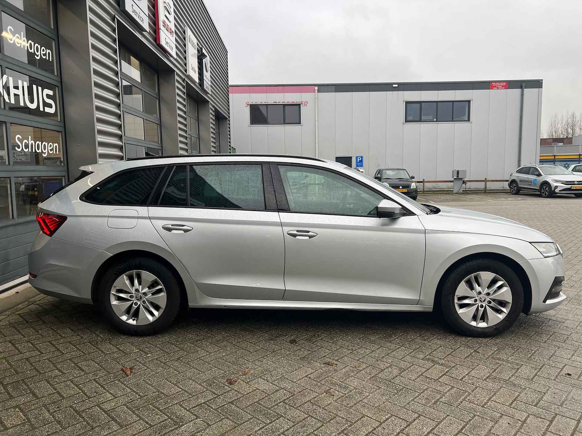 Škoda Octavia Combi 1.0 TSI 110 pk Business Edition | Trekhaak wegklapbaar | Navigatie | Elektrische achterklep | - 7/40