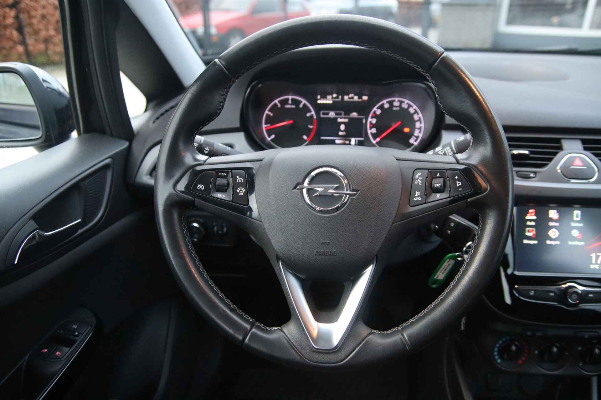 Opel Corsa 1.4 16v Favourite + pack PDC, Navi-Carplay, Cruise, vol optie!  LENTE UITVERKOOP! - 15/37