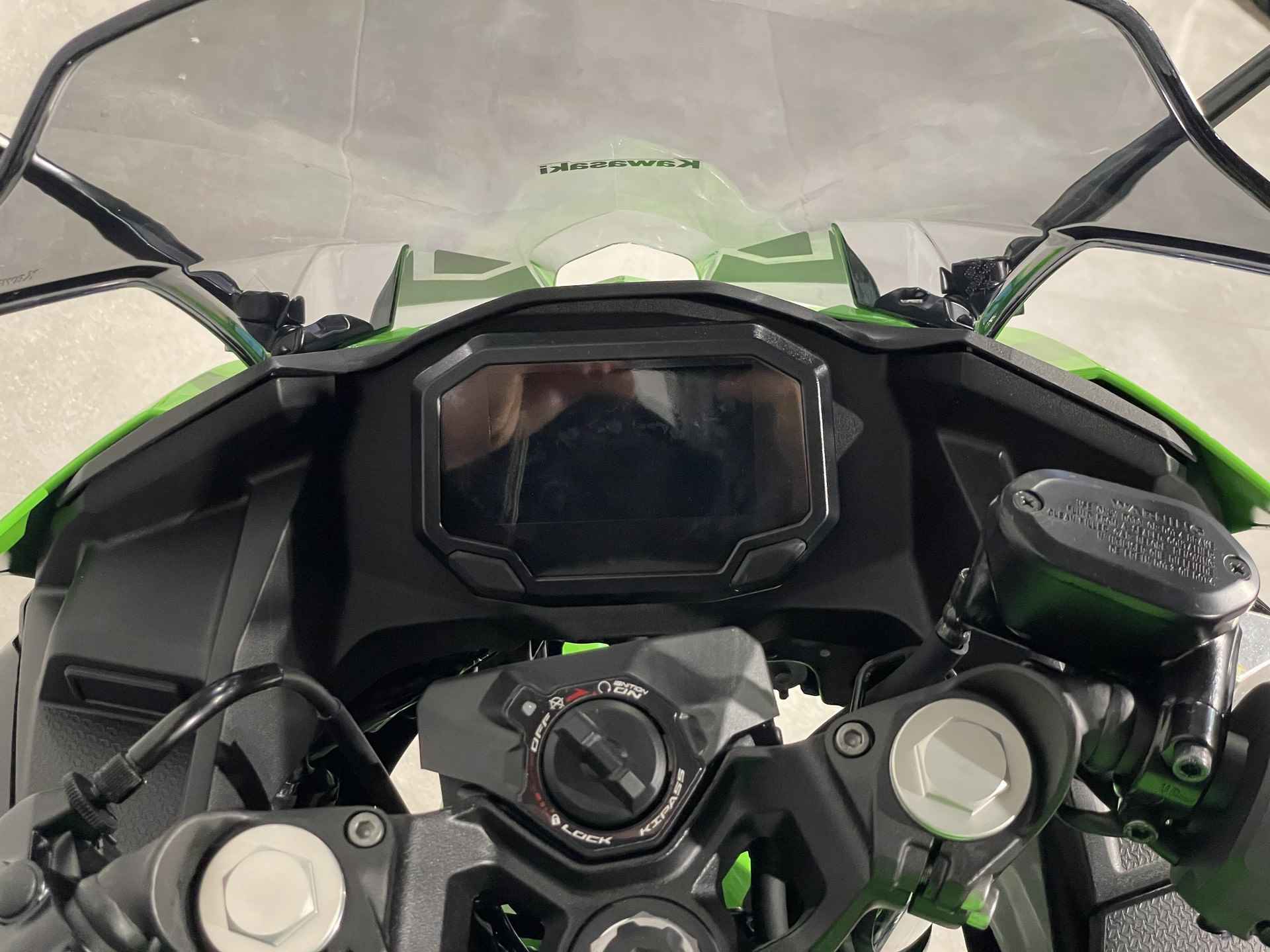 Kawasaki NINJA 500 SE - 8/9