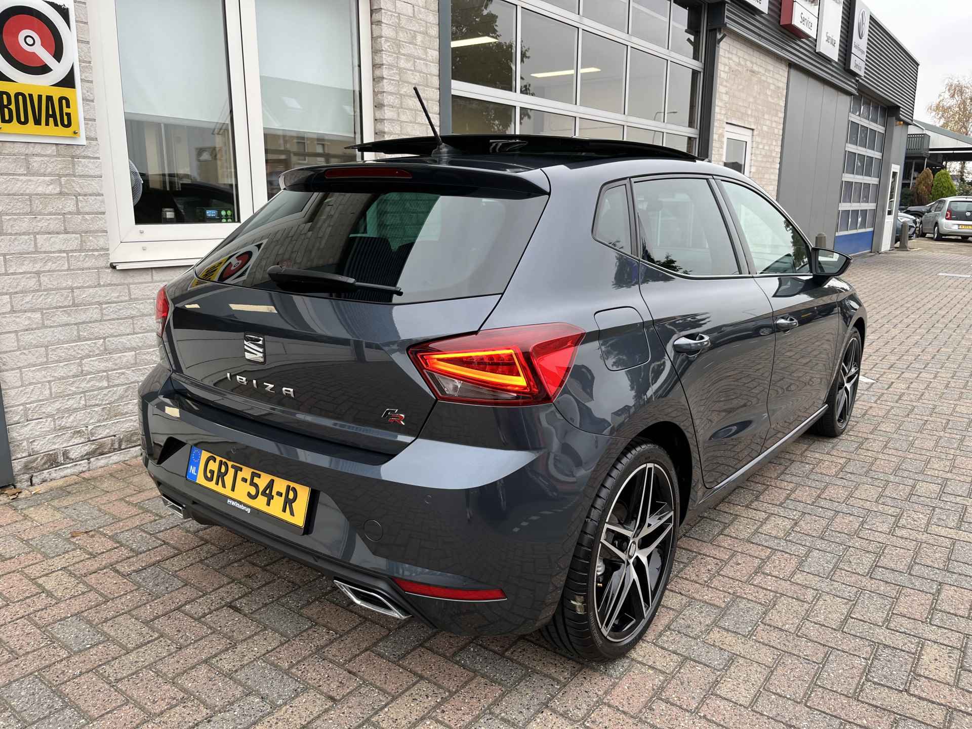 SEAT Ibiza 1.0 TSI FR / AUTOMAAT/ PANO/ BEATS AUDIO/ CAMERA/ PARK. SENSOREN/ STOEL VERWARM./ CRUISE/ LED/ APP CONNECT/ CLIMA/ DAB/ - 35/40