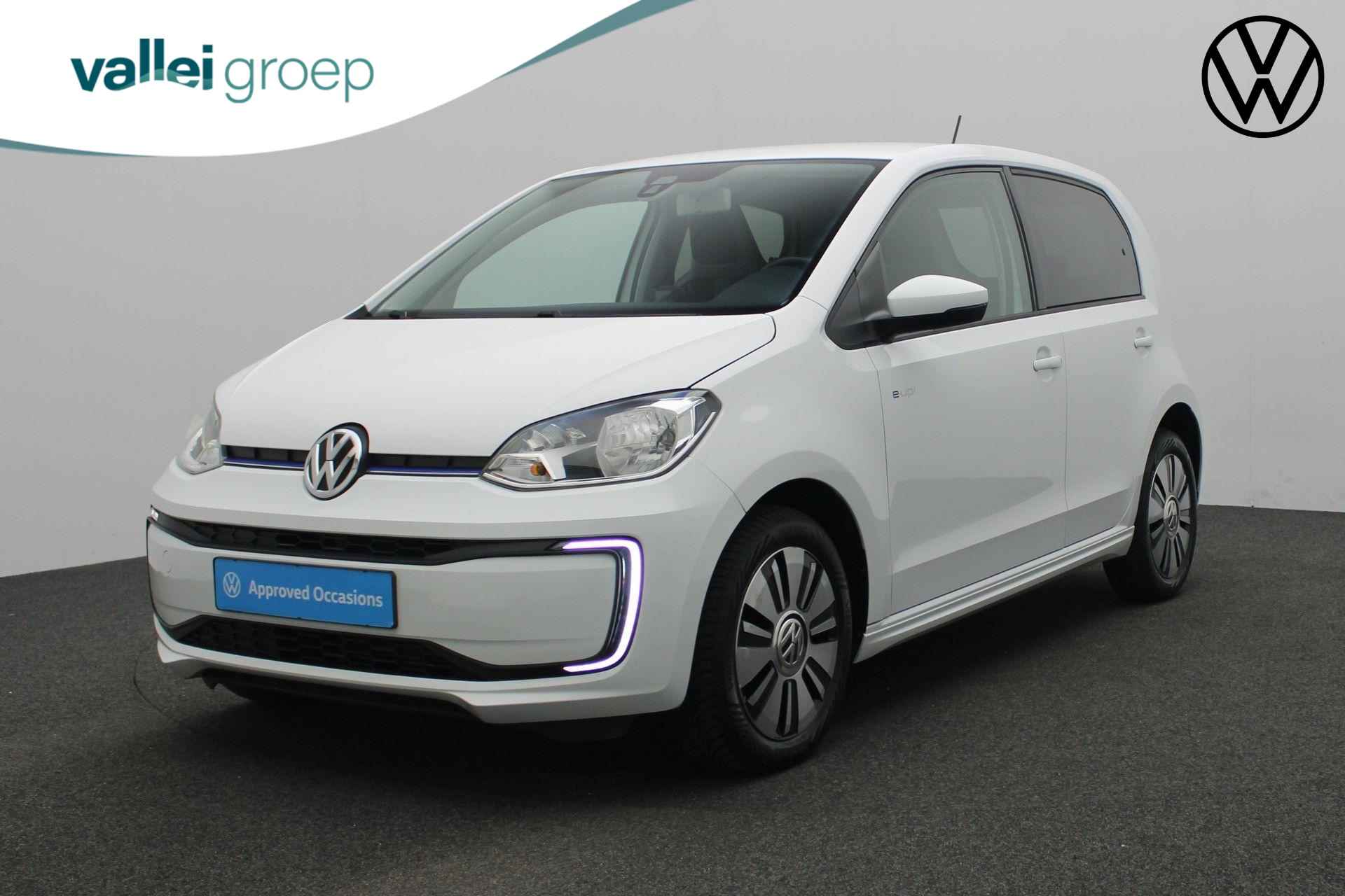 Volkswagen e-Up! 82 pk | Stoelverwarming | Climatronic | Navigatie via App | Verwarmbare voorruit