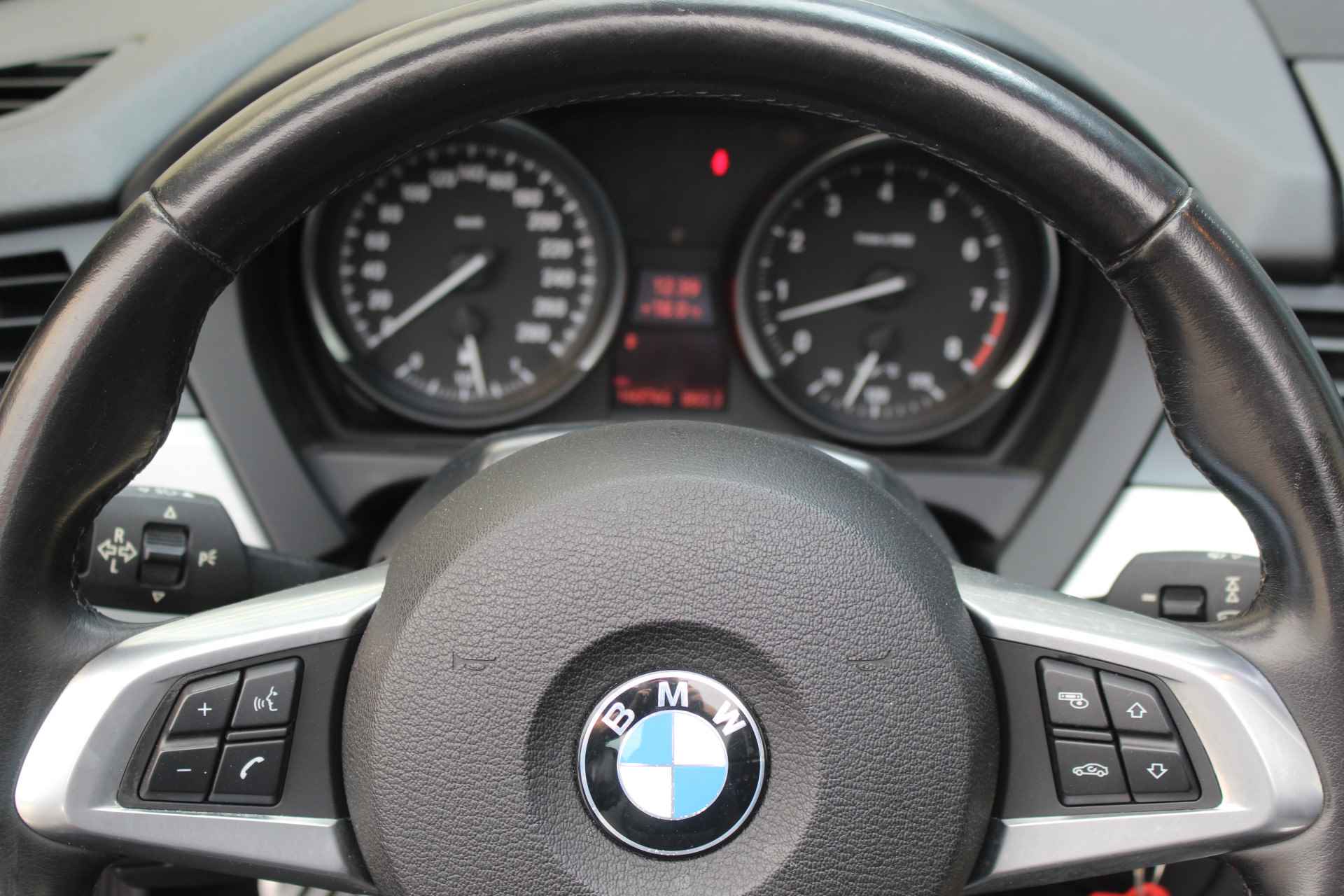 BMW Z4 Roadster sDrive30i Executive 6-CIL. | 258PK | Leder | 19"LMV | Stoelverw. | Xenon | PDC - 16/37