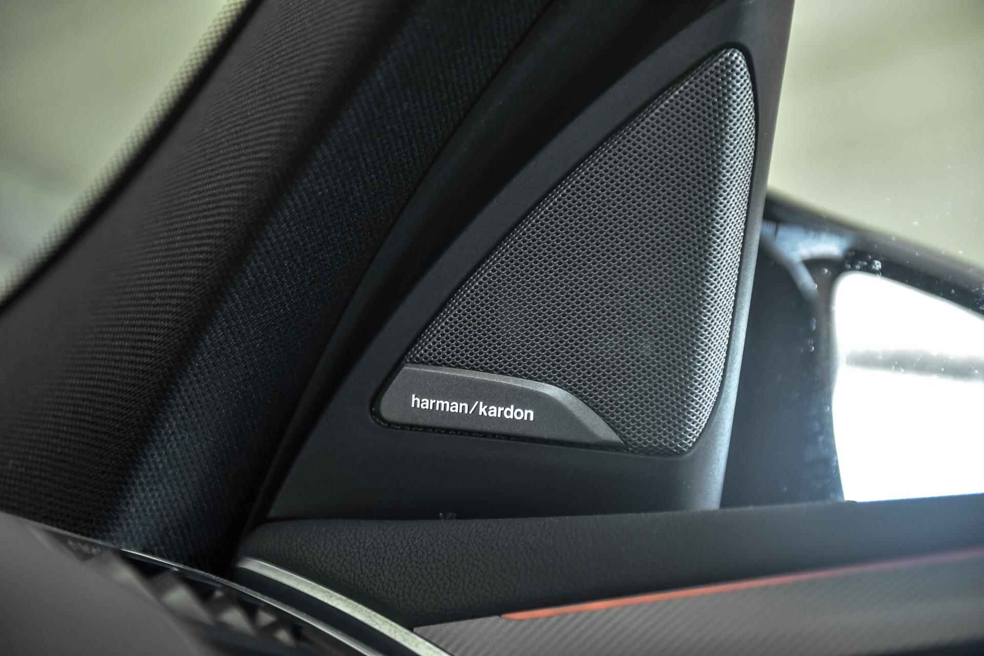 BMW X4 M  Panoramadak Harman Kardon Surround Sound Systeem - 12/24