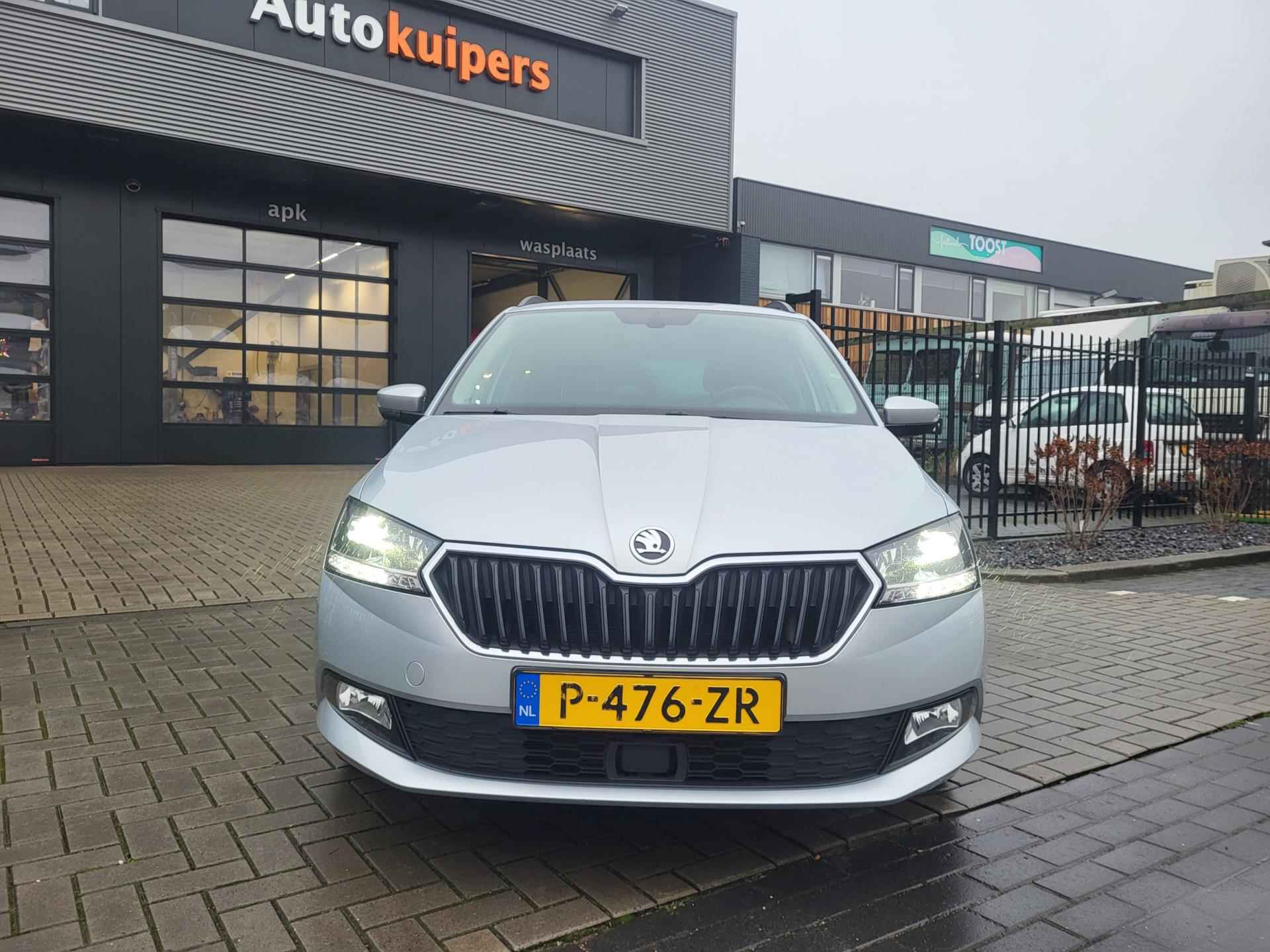 Skoda Fabia Combi 1.0 TSI Style | Met afneembare trekhaak, AppleCarPlay/AndroidAuto, navigatie, cruise control en stoelverwarming - 11/31