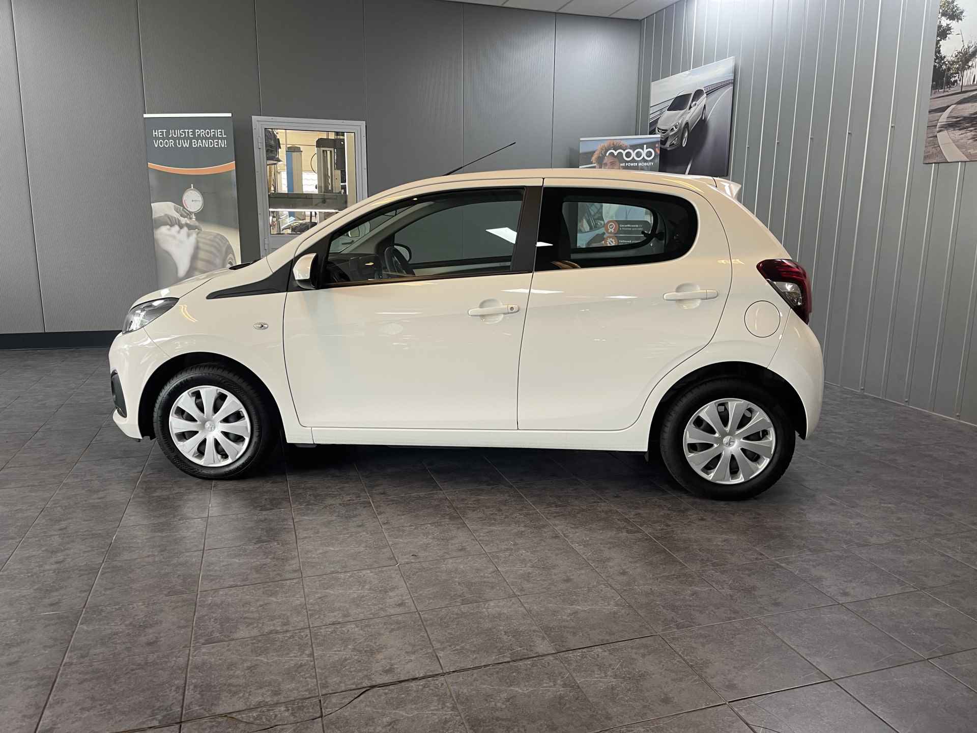 Peugeot 108 1.0 e-VTi Active Airco, Apple carplay, Android auto - 2/19