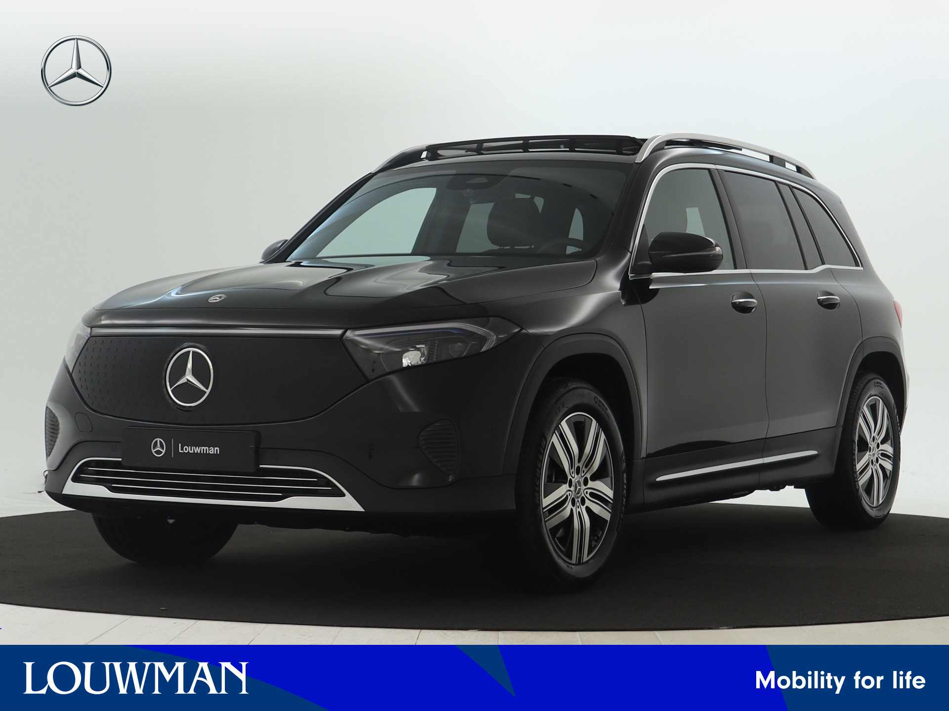 Mercedes-Benz EQB 250+ Luxury Line LIMITED 71 kWh | Parkeerpakket met achteruitrijcamera | KEYLESS-GO comfort pakket | Dodehoekassistent | EASY PACK achterklep | GUARD 360° Voertuigbescherming Plus | Premium pakket |