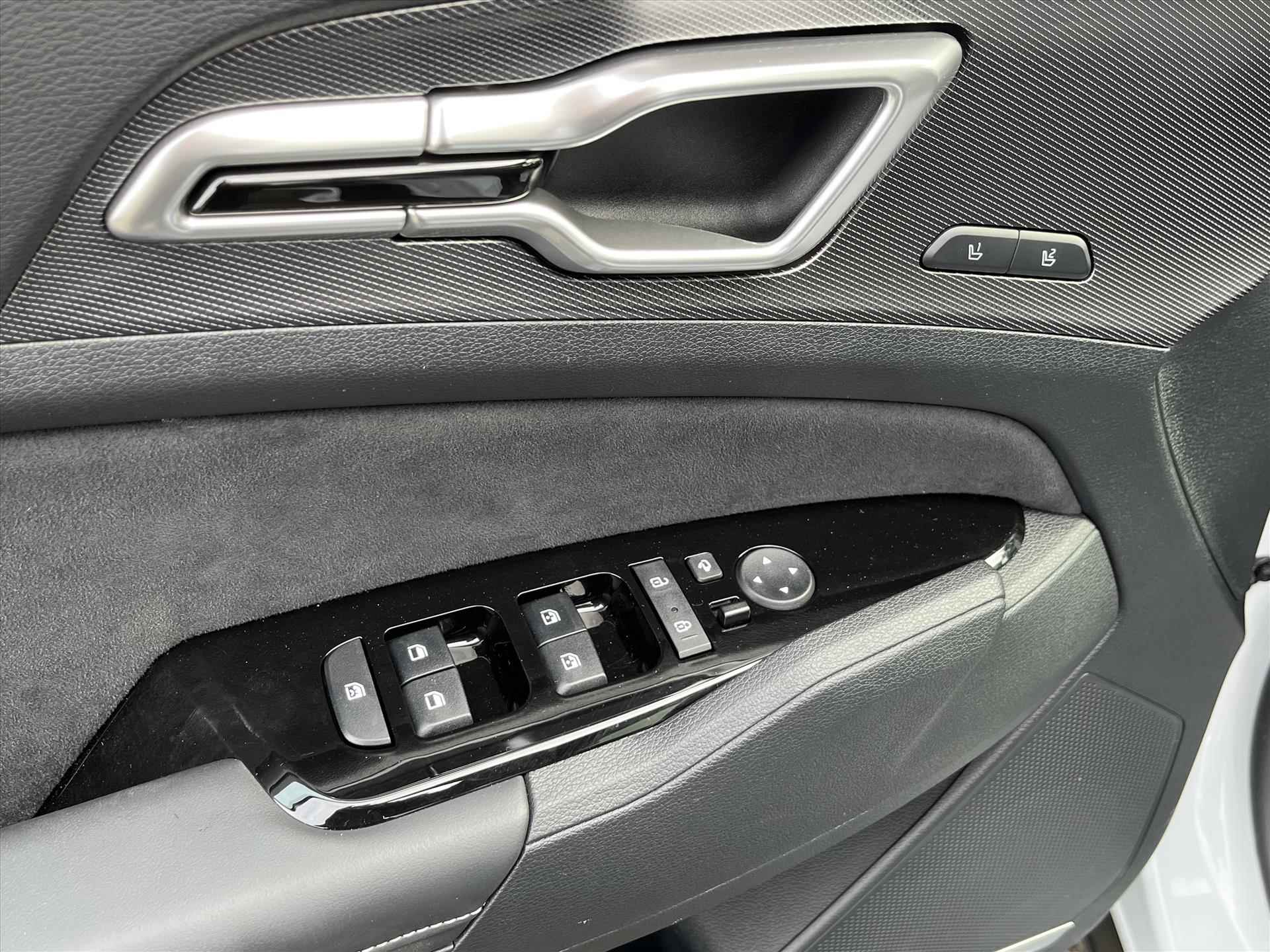 Kia Sportage 1.6 T-GDi 265pk Plug-In Hybrid AT6 4WD GT-Line | Panoramisch schuifdak | Harman kardon | Parkeer Camera | Stoel verwarming voor en achter | - 14/36