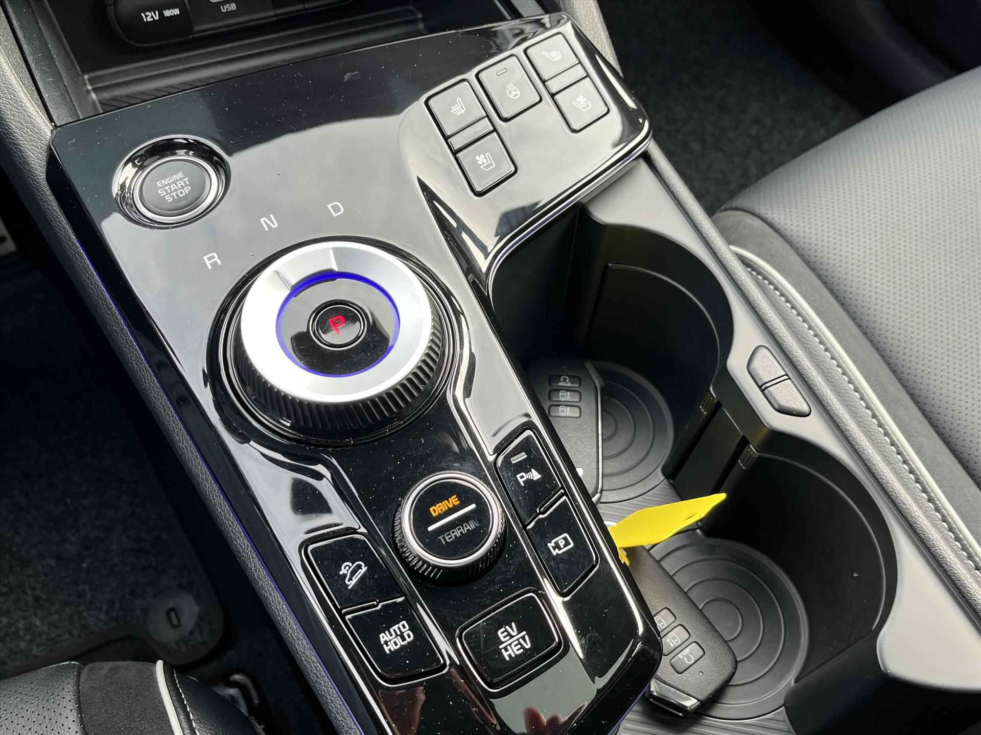 Kia Sportage 1.6 T-GDi 265pk Plug-In Hybrid AT6 4WD GT-Line | Panoramisch schuifdak | Harman kardon | Parkeer Camera | Stoel verwarming voor en achter | - 21/36