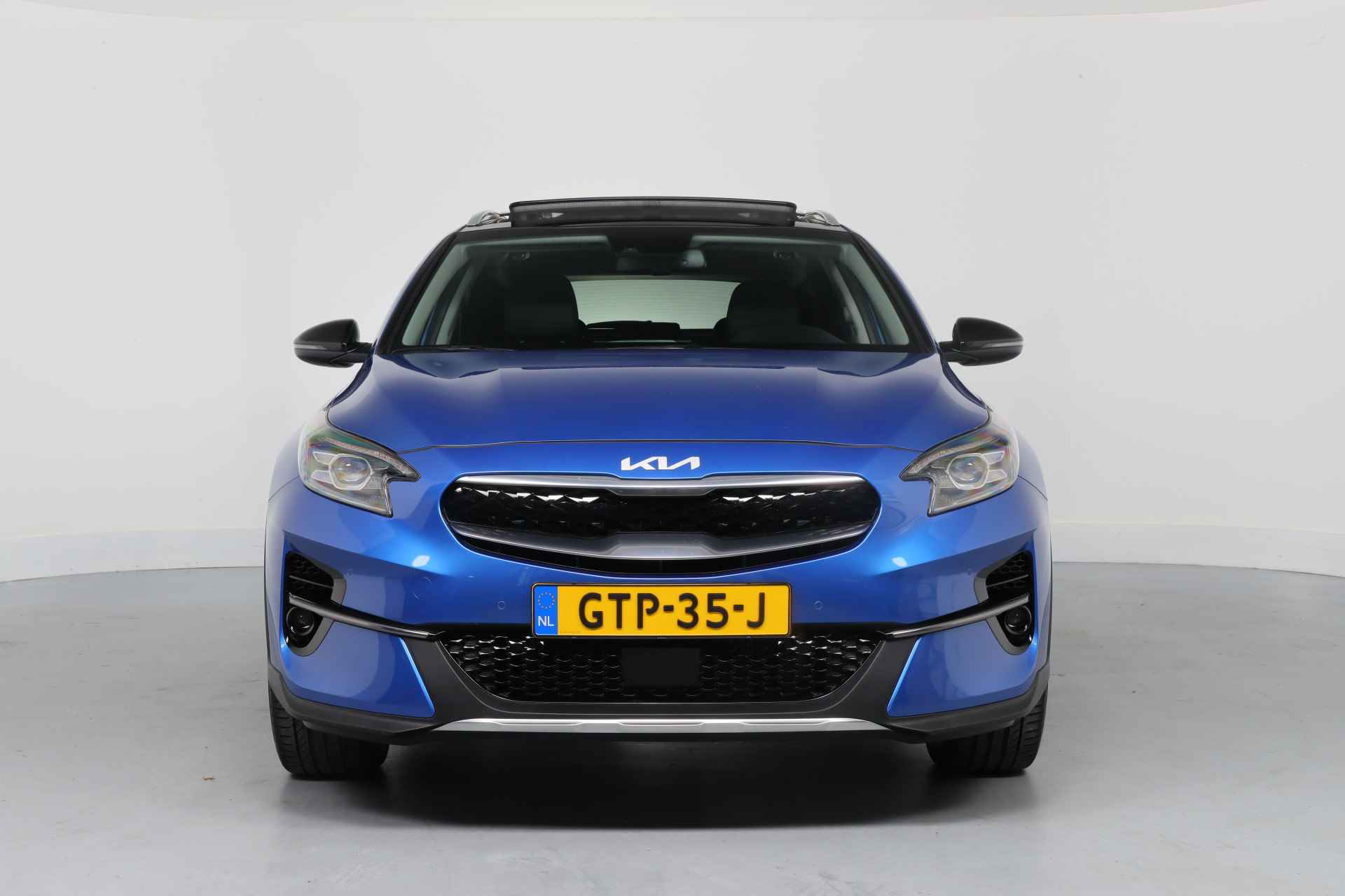 Kia Xceed 1.6 GDi PHEV DynamicPlusLine | Open Dak | Stoel/Stuur Verwarming | Clima | Camera | Cruise Adaptive | Keyless | Half Leder | Nav - 2/42