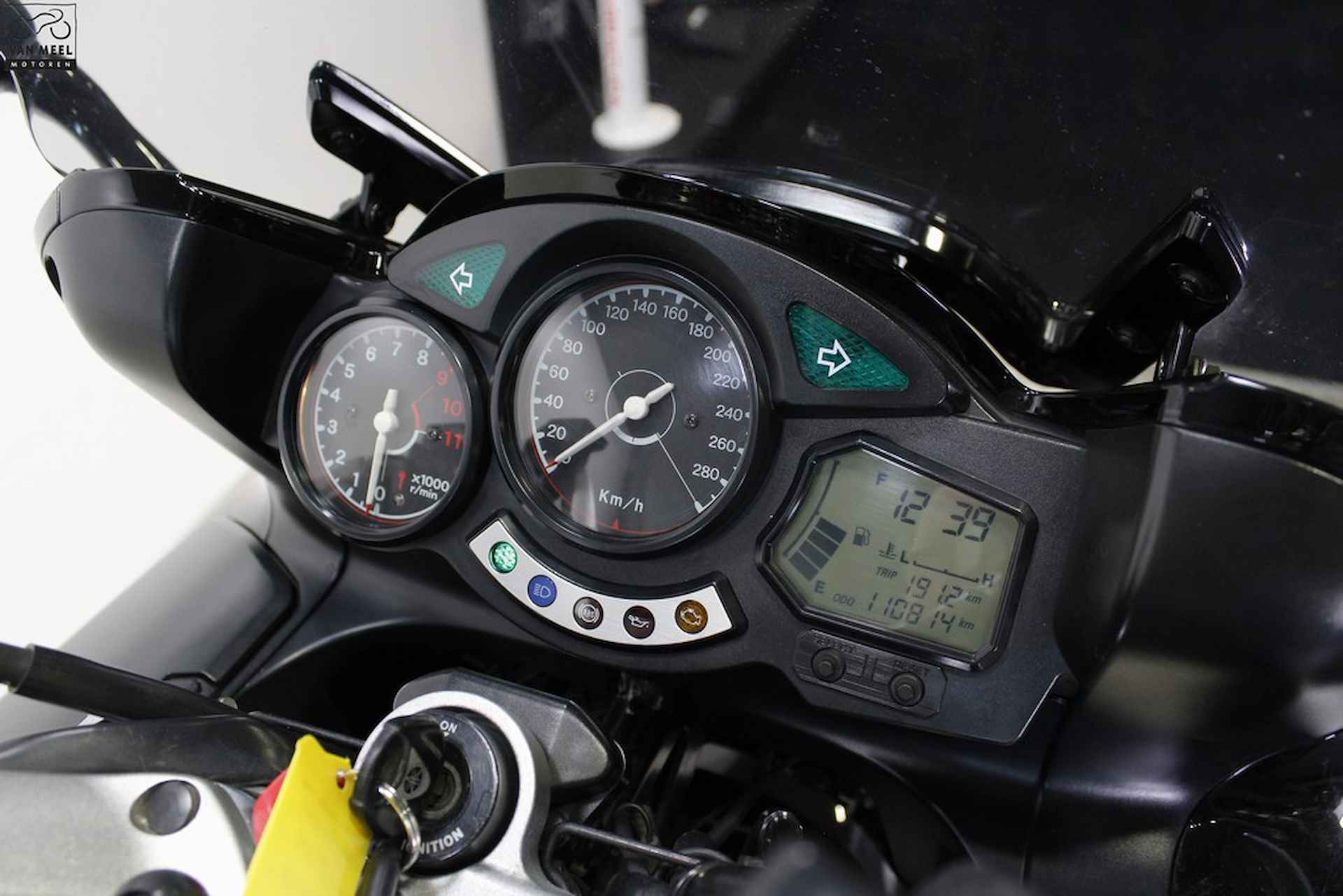 Yamaha FJR 1300 - 9/18
