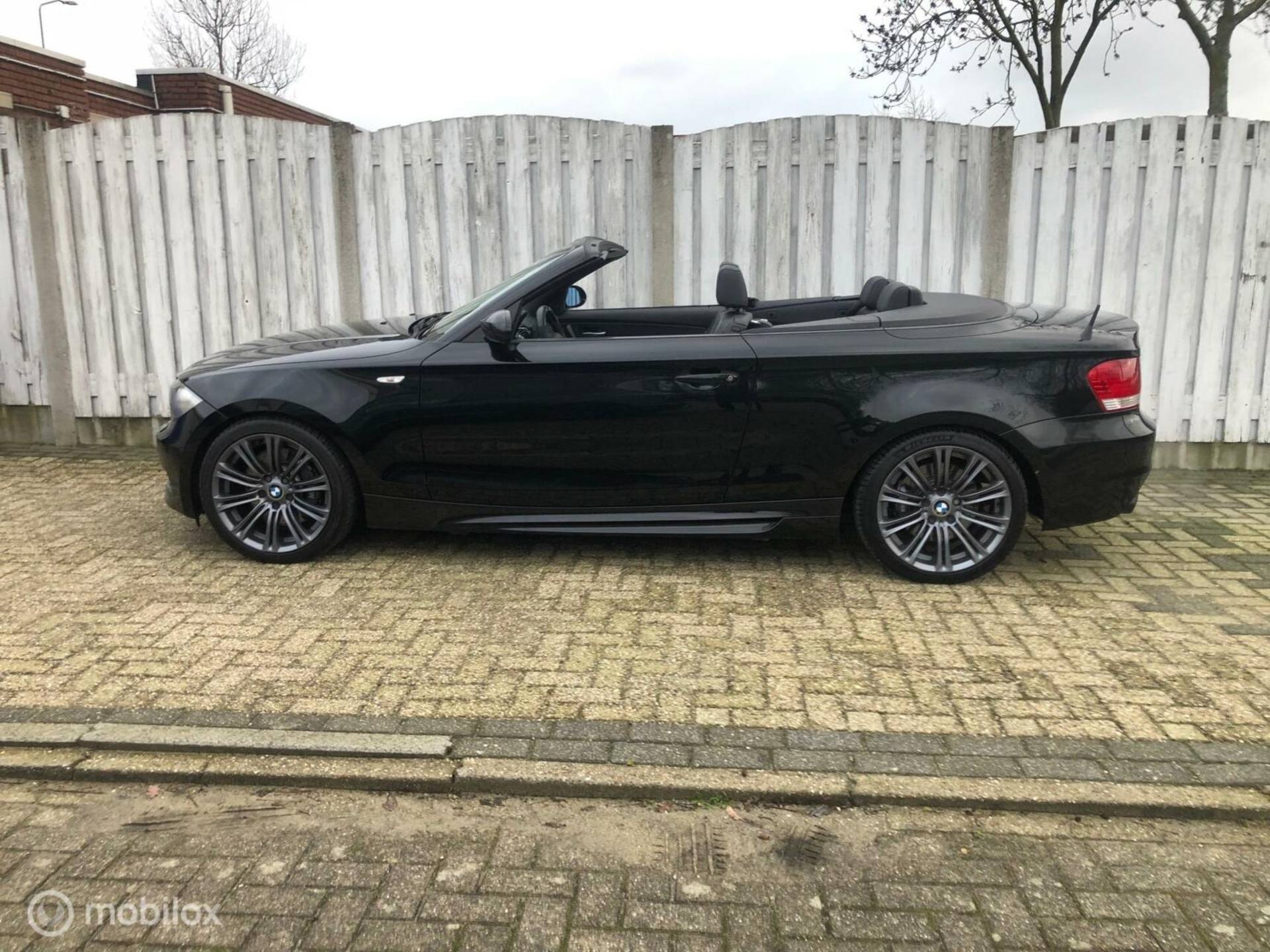BMW 135I Cabrio  NL-auto,Full-options,hystorie bekend! - 2/17